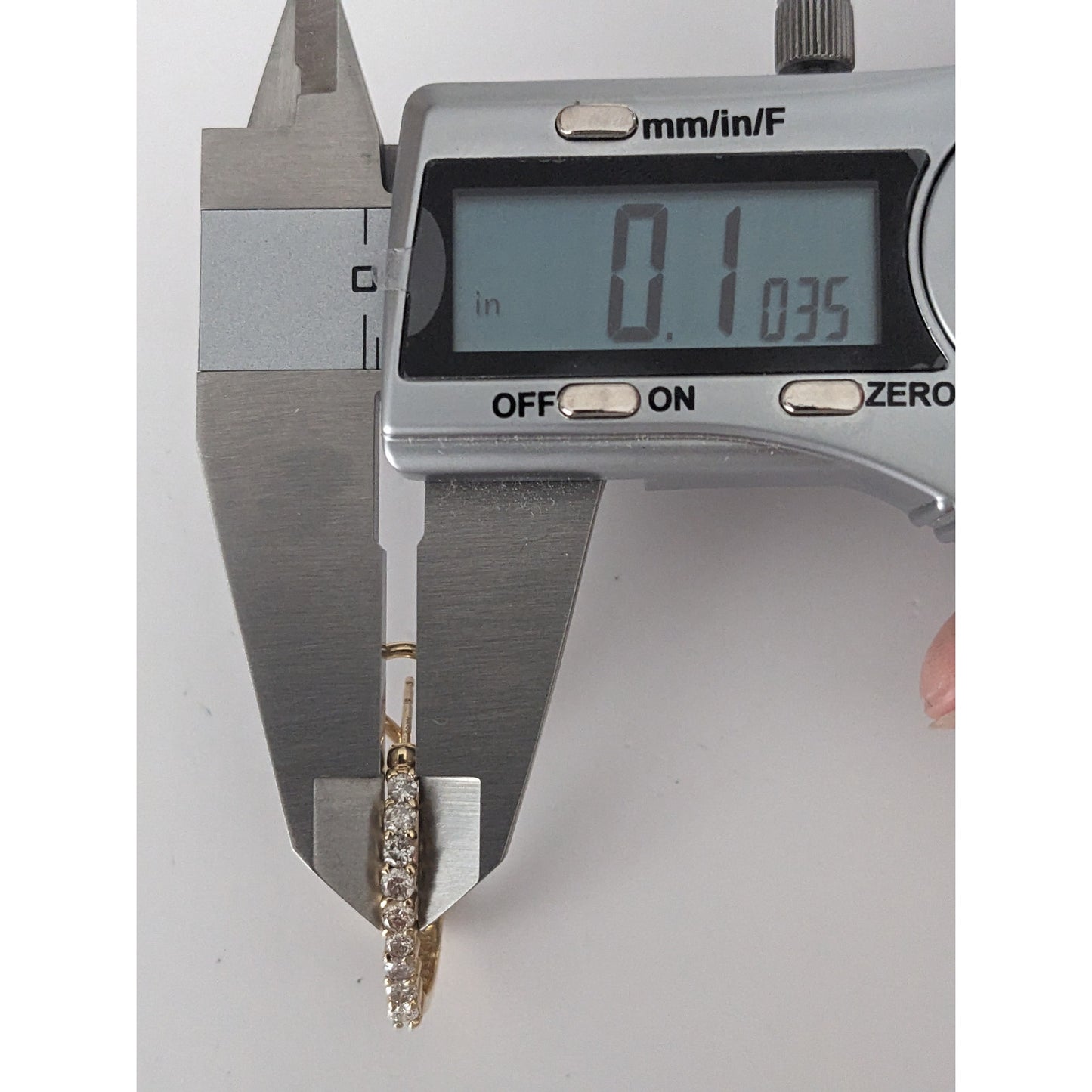 Vintage 14k Yellow Gold 0.75 CTW Natural Diamond Huggie Earrings