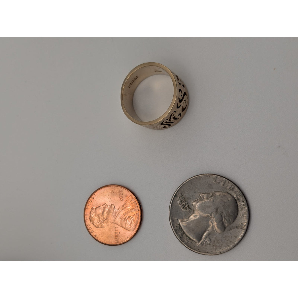 Vintage 14k Solid Yellow Gold Wide Cigar Ring Size 6 with "MSS" Monogram