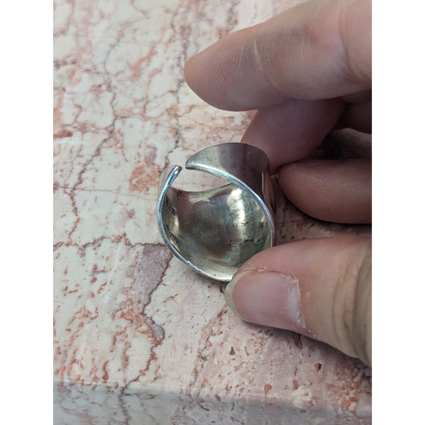 Vintage Sterling Silver 925 Concave Thick Band Ring Size 7.25