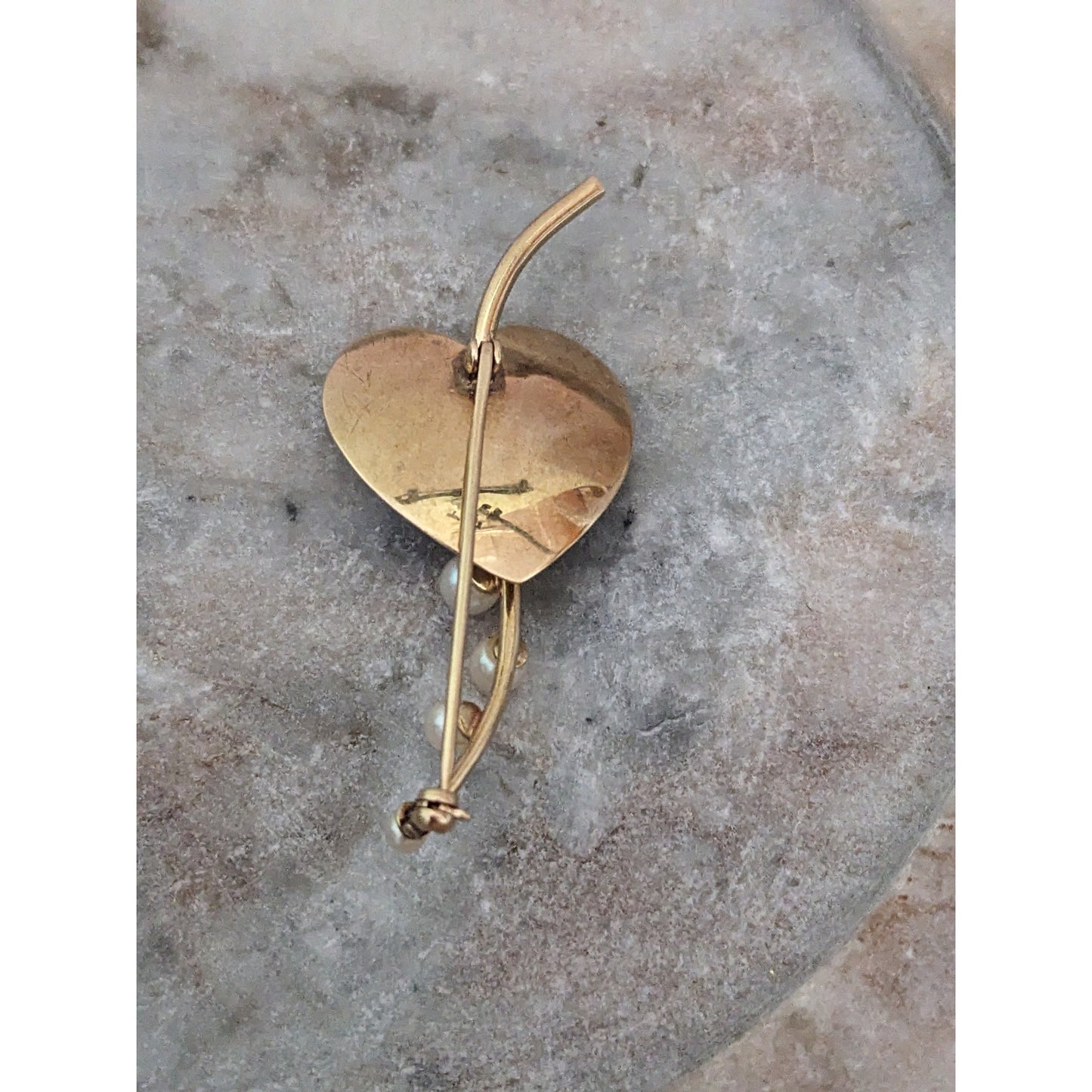 Vintage 14k Yellow Gold heart Leaf with Faux Pearls Brooch