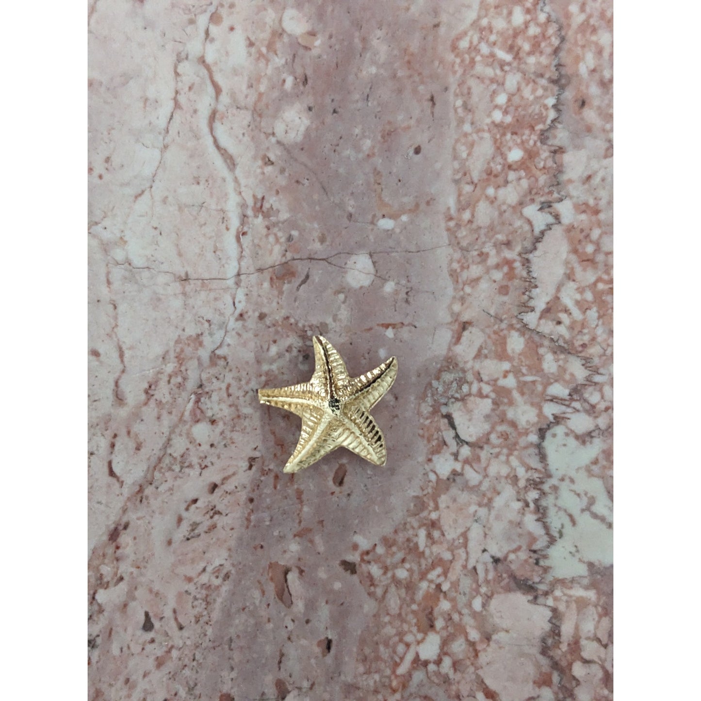 Estate Unmarked 14k Yellow Gold Tiny Dainty Starfish Charm NEEDS BAIL