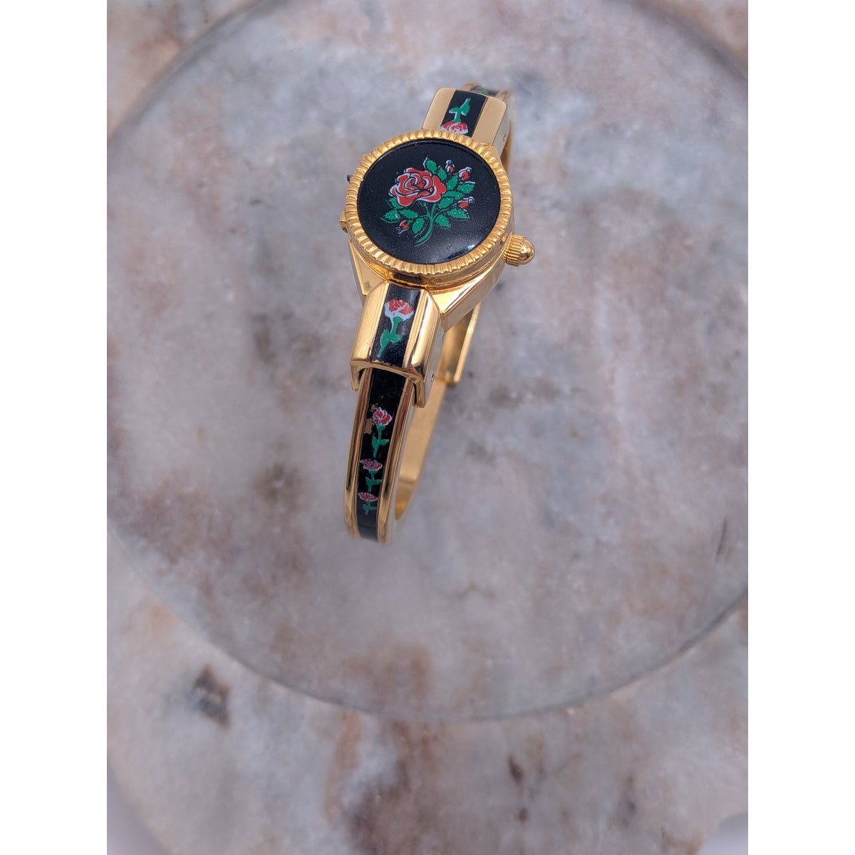 FLAW Vintage Giuliano Gold Tone Peekaboo Watch Black Enamel Red Flowers