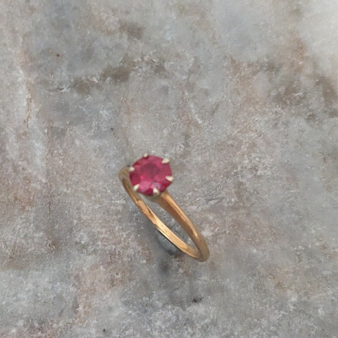 Vintage 14k Yellow Gold Bang Ring Solitaire Lab Ruby Size 6
