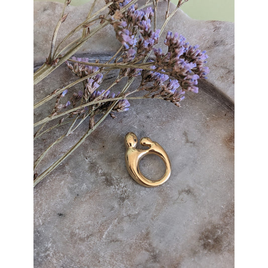 Vintage Unmarked 14k Yellow Gold Mother and Child Pendant