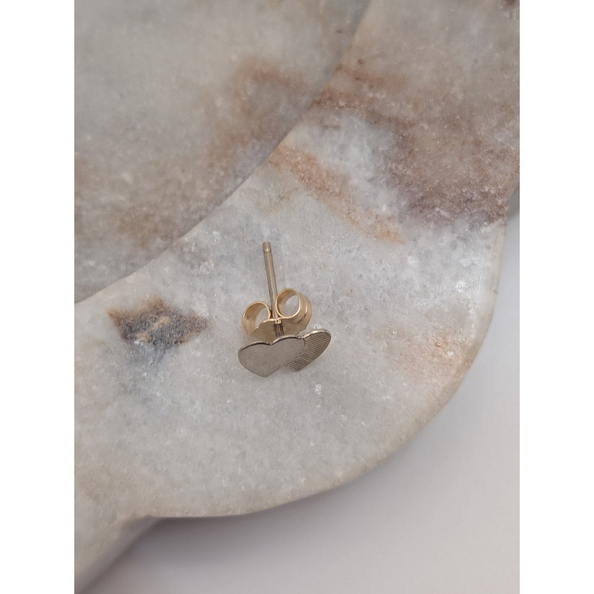 Vintage 14k Solid Yellow Gold Flat Double Heart Earring Stud ONE PIECE ONLY