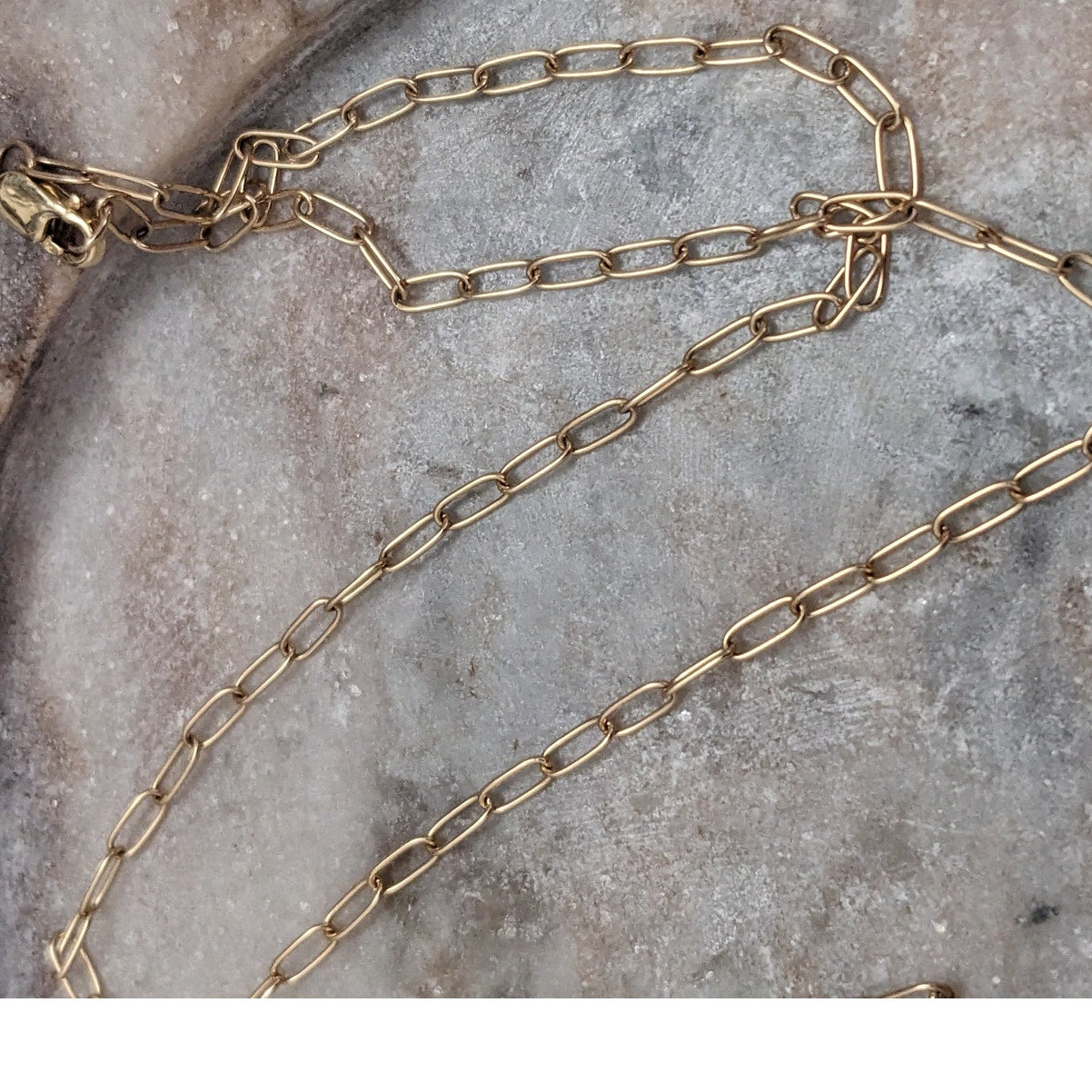 Preowned 14k Yellow Gold Paper Clip Necklace with Interlocking Hearts 17.5in