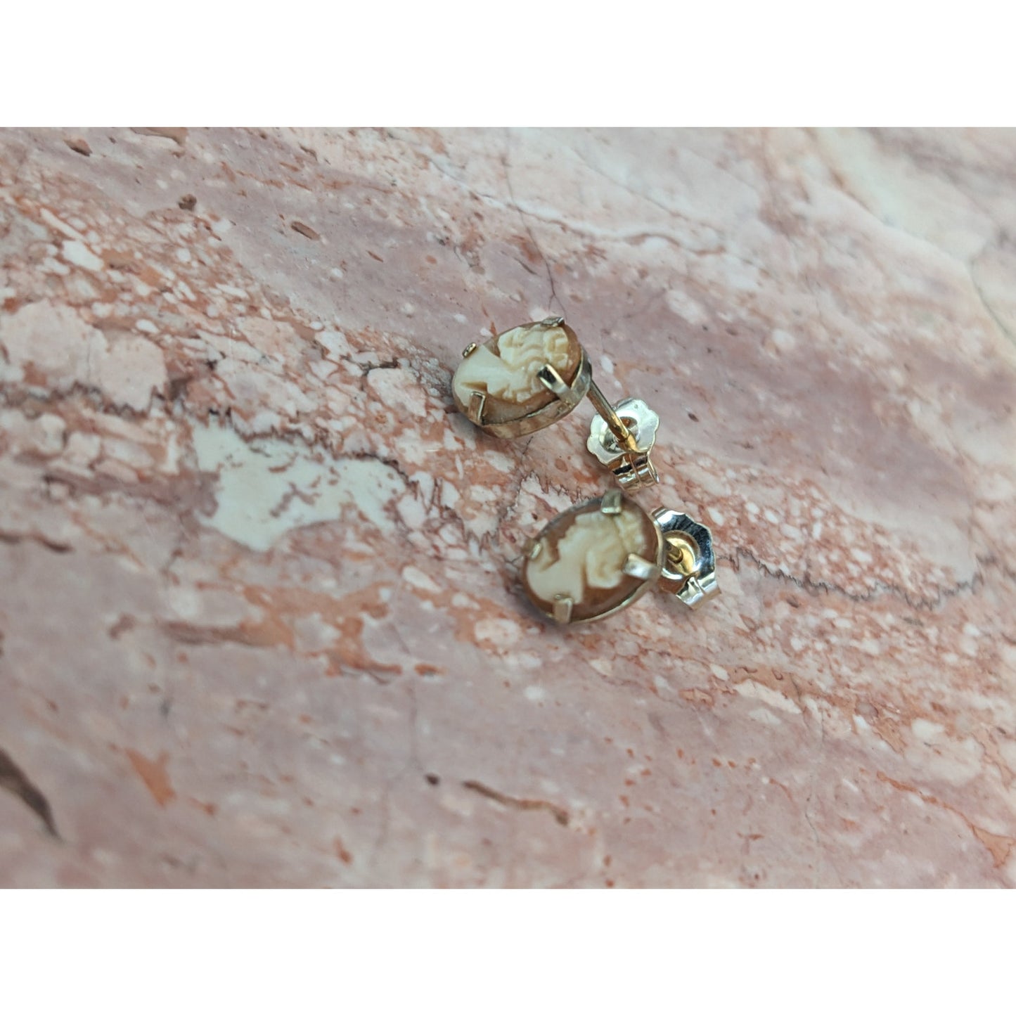 Vintage 10k Yellow Gold Cameo Carved Portrait Stud Earrings