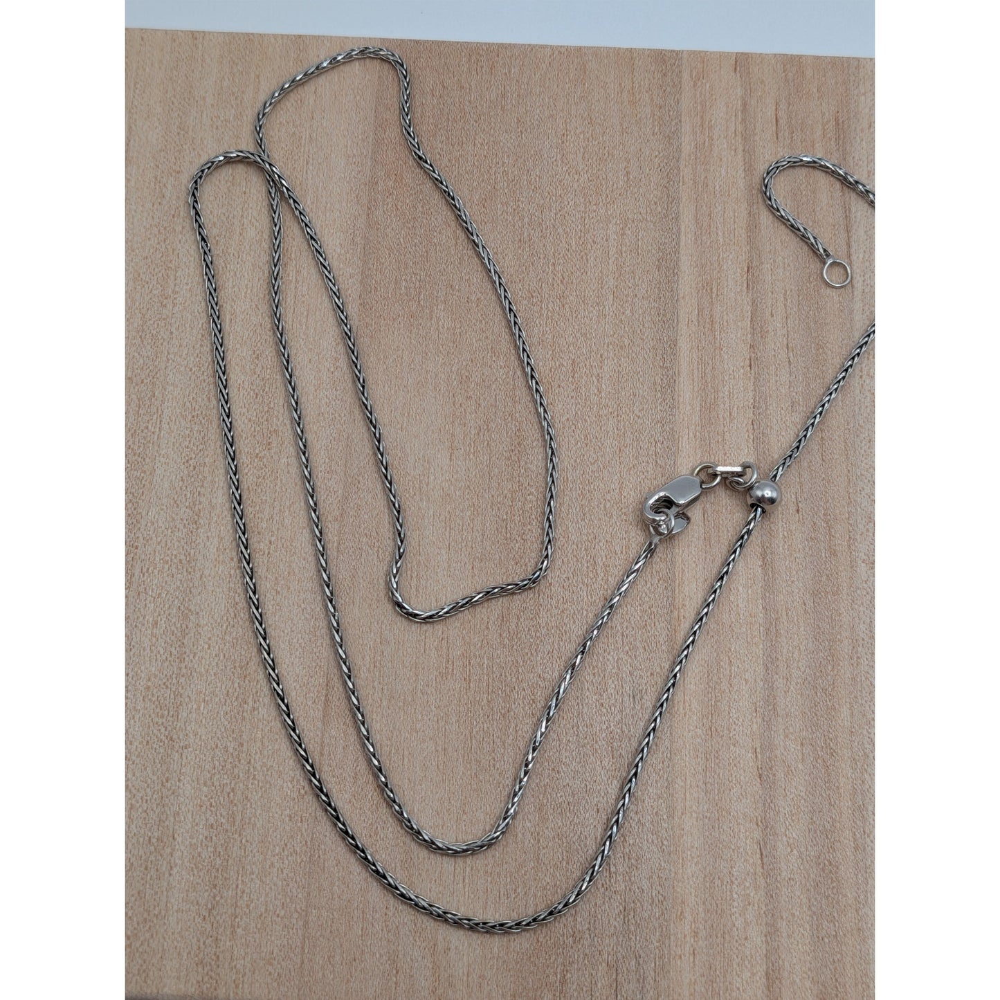 Preowned Versatile 14k White Gold Wheat Chain Necklace Sliding Clasp