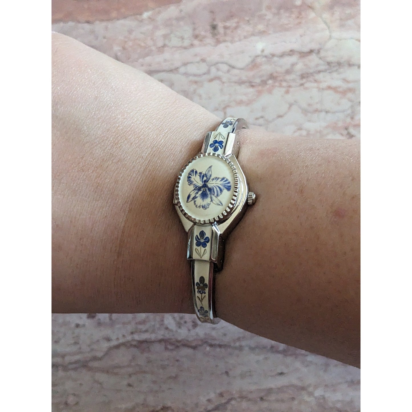 Vintage Andre Mouche Silver Tone Bangle Watch White Enamel Blue Florals