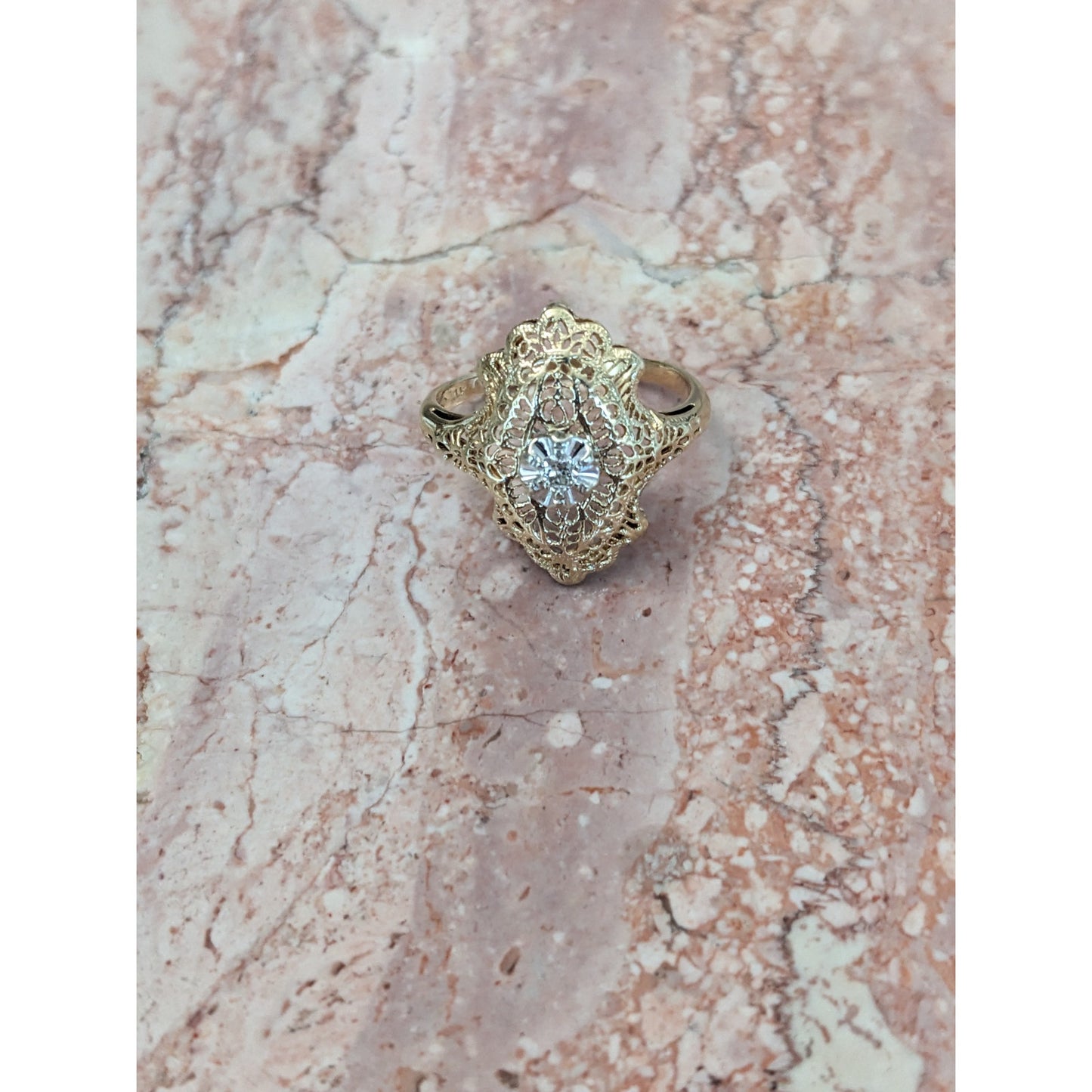 FLAW Vintage 14k Yellow Gold Filigree Diamond Cocktail Ring Size 7.75