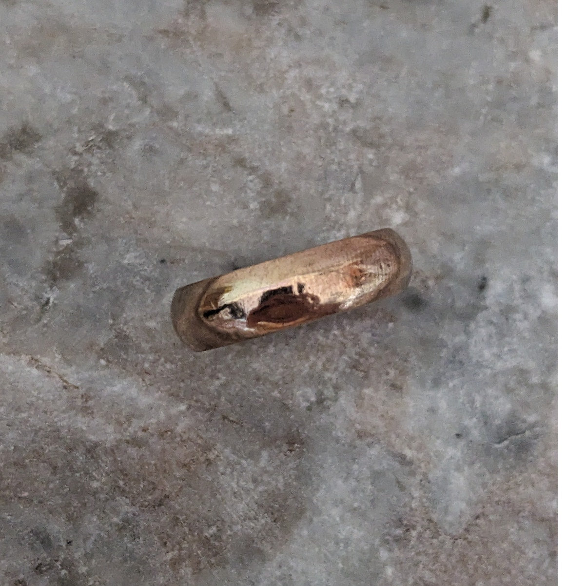 Vintage 14k Gold Simple Hollow Wedding Band Ring Size 9.75 (DENTED)