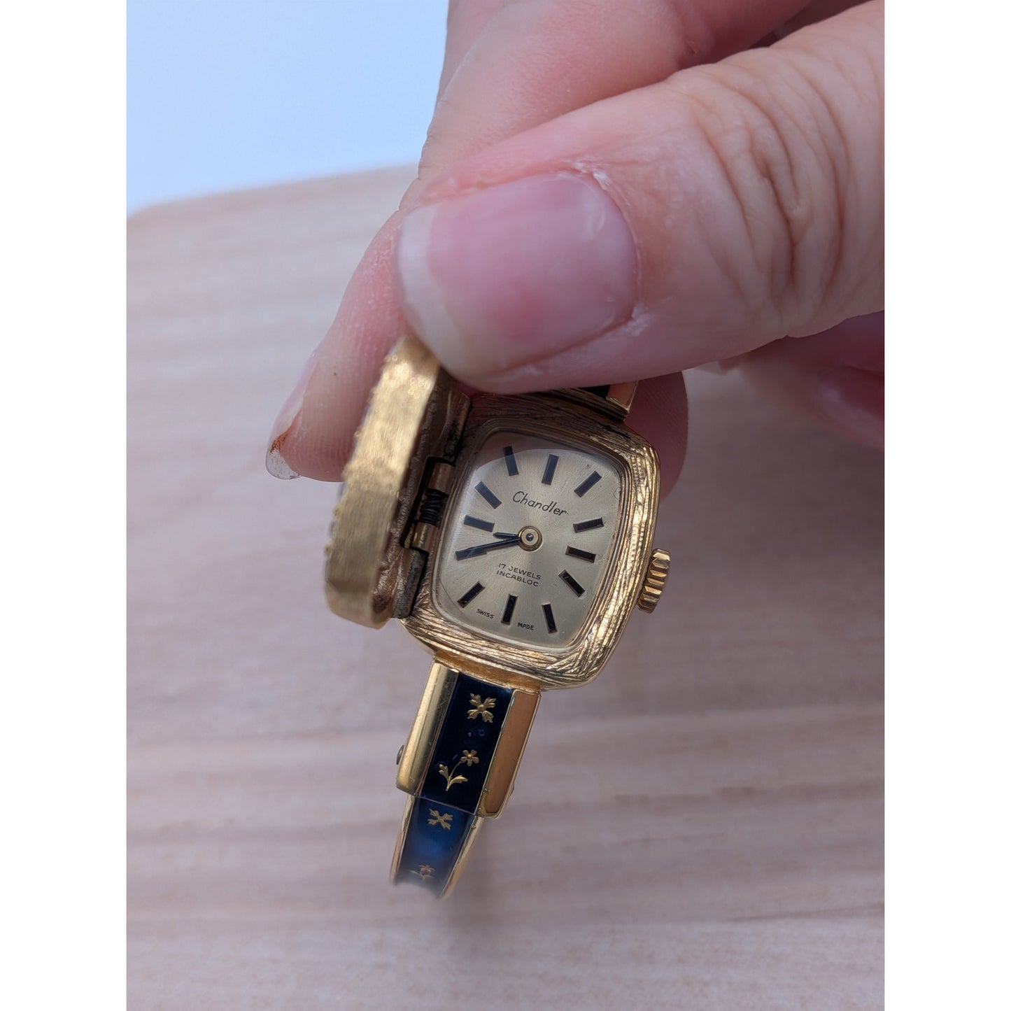 Vintage Chandler Gold Tone Peekaboo Manual Watch Blue Enamel Gold Flowers