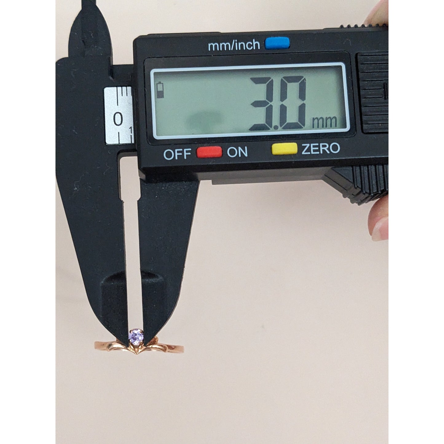 Estate 14k Rose Gold Dainty Purple Stone Tiara Ring Size 7.75