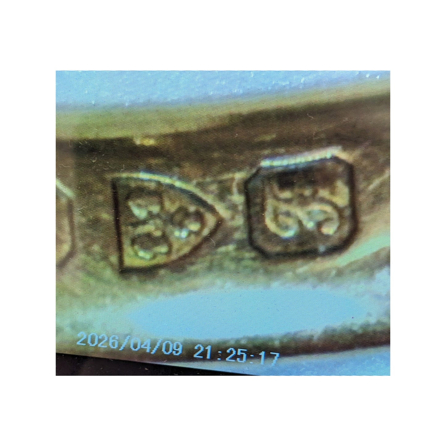 Vintage Early 1900s 18k Yellow Gold Engraved Simple Wedding Band Ring Size 8.5