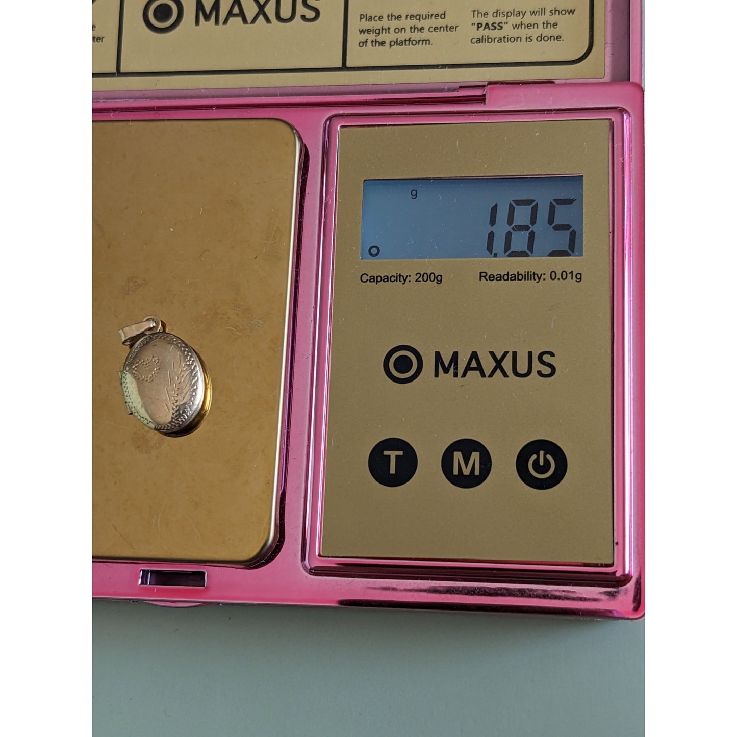 Vintage 14k Etched Heart and Leaves Mini Locket Pendant