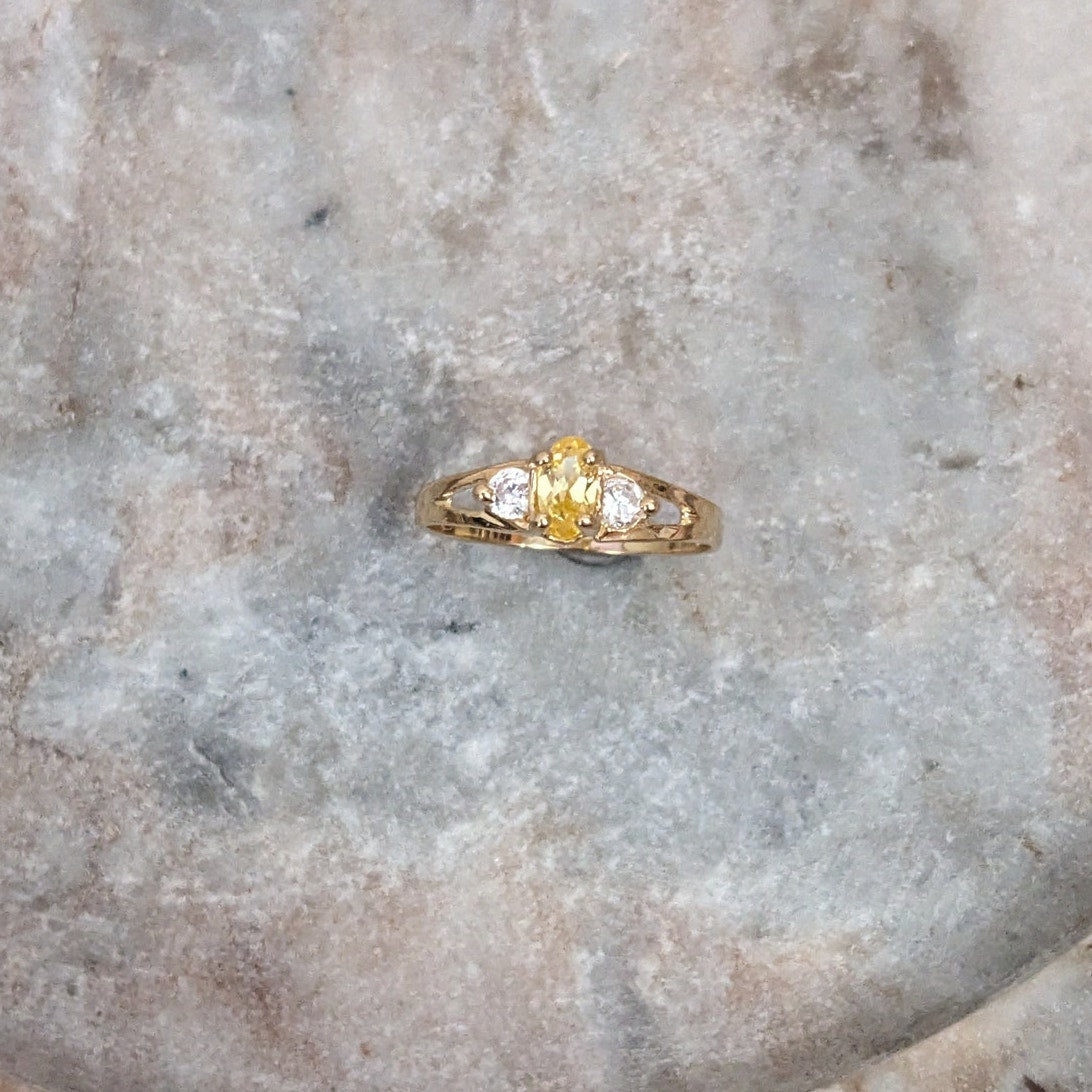 Vintage 14k Gold Mini Dainty Ring with CZ Yellow and White Stones Size 4.5US