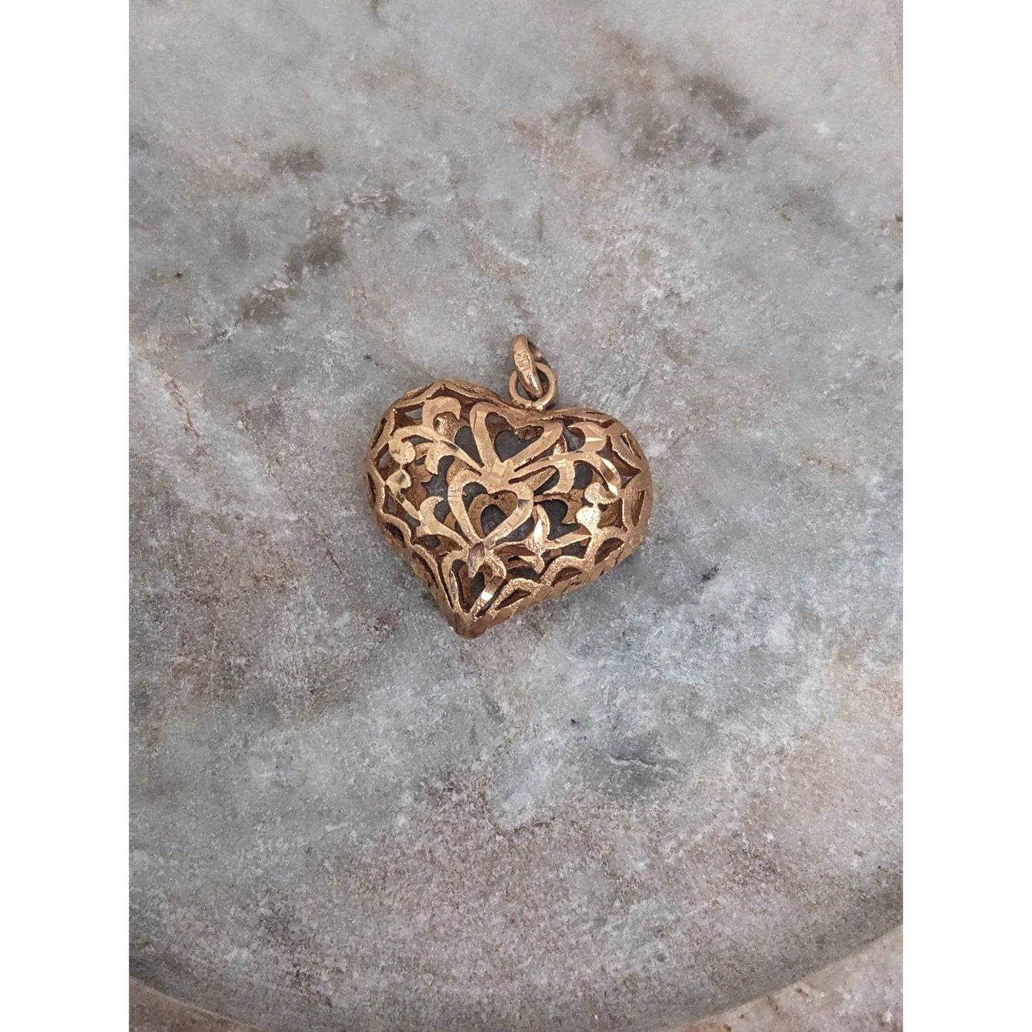Vintage 14k Yellow Gold Triple Heart Carved Heart Shaped Pendant Charm