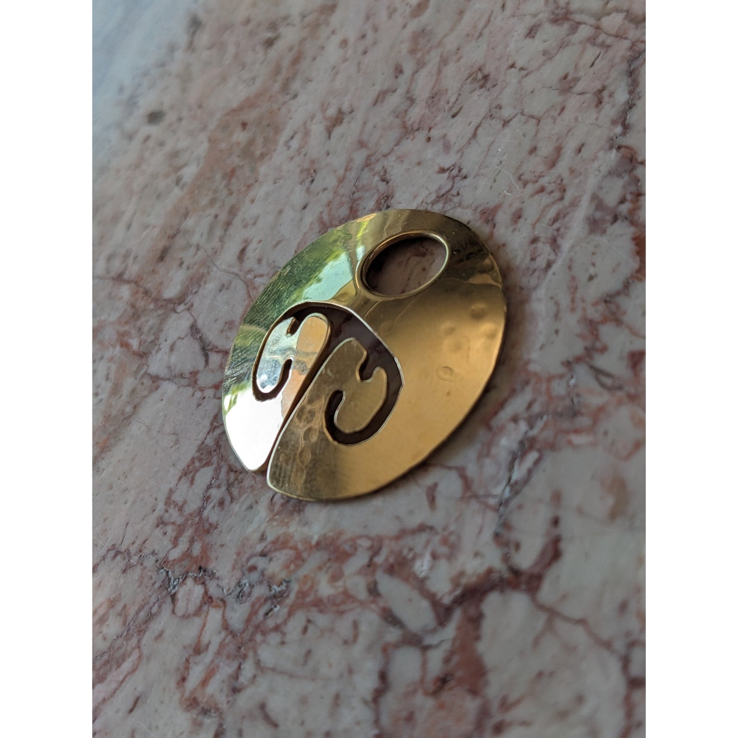 Vintage 14k Yellow Gold Modernist Medallion Cutout Pendant NO BAIL