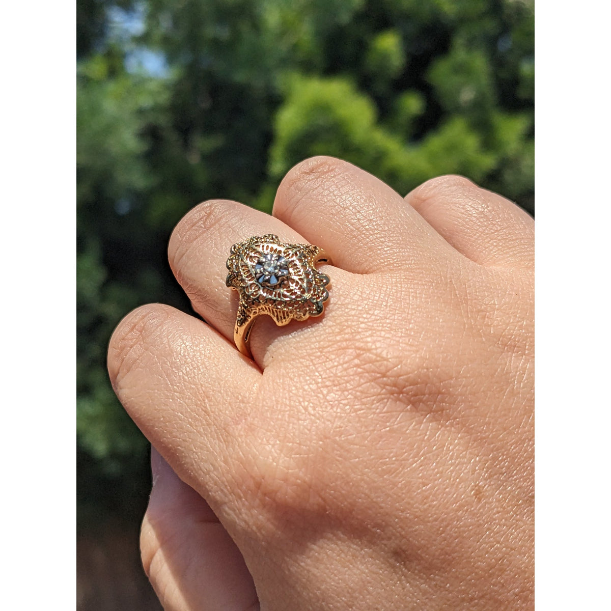 FLAW Vintage 14k Yellow Gold Filigree Diamond Cocktail Ring Size 7.75