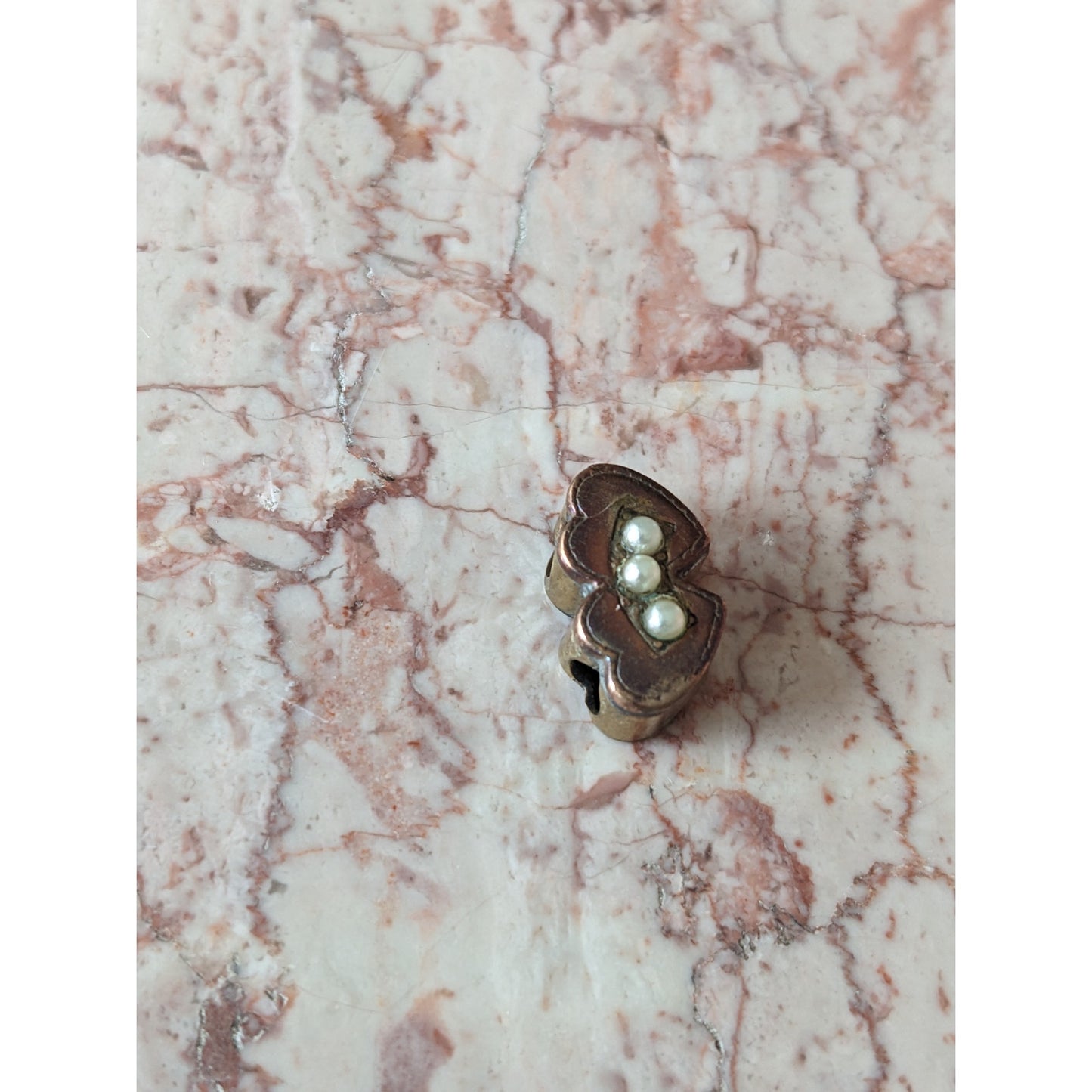 FLAW Vintage Gold Filled Double Heart Shaped Slider Charm White Faux Pearls