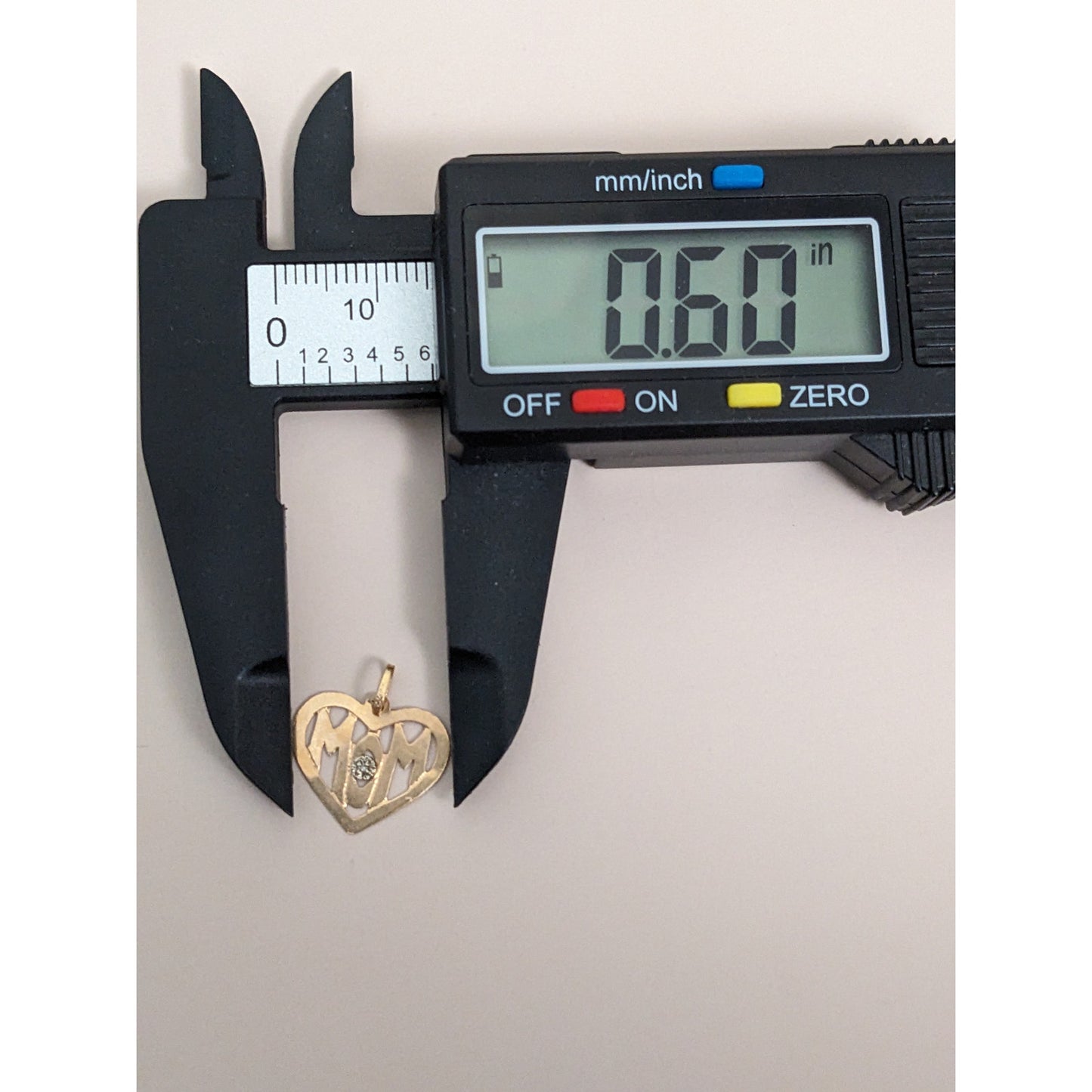 Vintage 14k Yellow Gold Flat Dainty "MOM" Heart Pendant with Super Tiny Gem