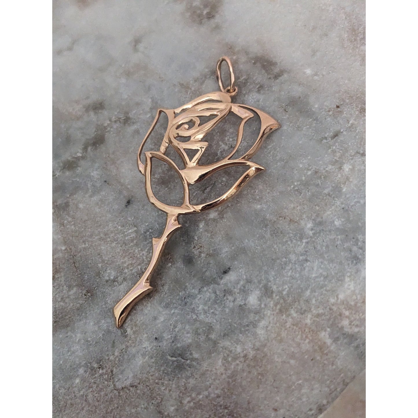 Vintage 14k Yellow Gold Rose Flower Cutout Pendant