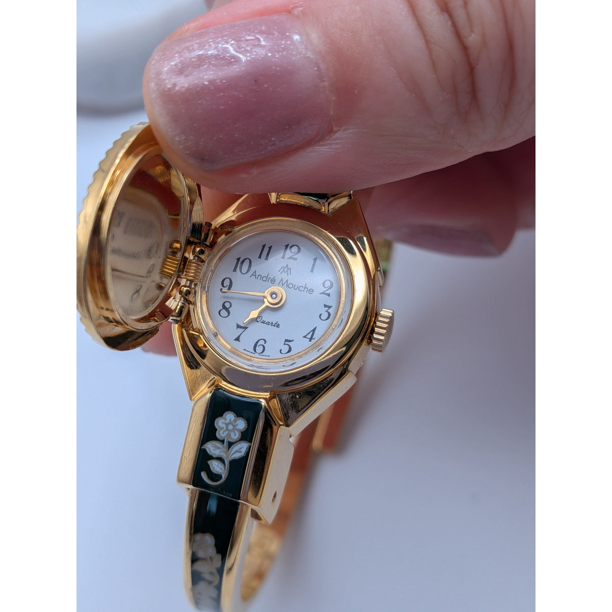 Vintage Andre Mouche Gold Tone Peekaboo Watch Dark Green Enamel White Flowers