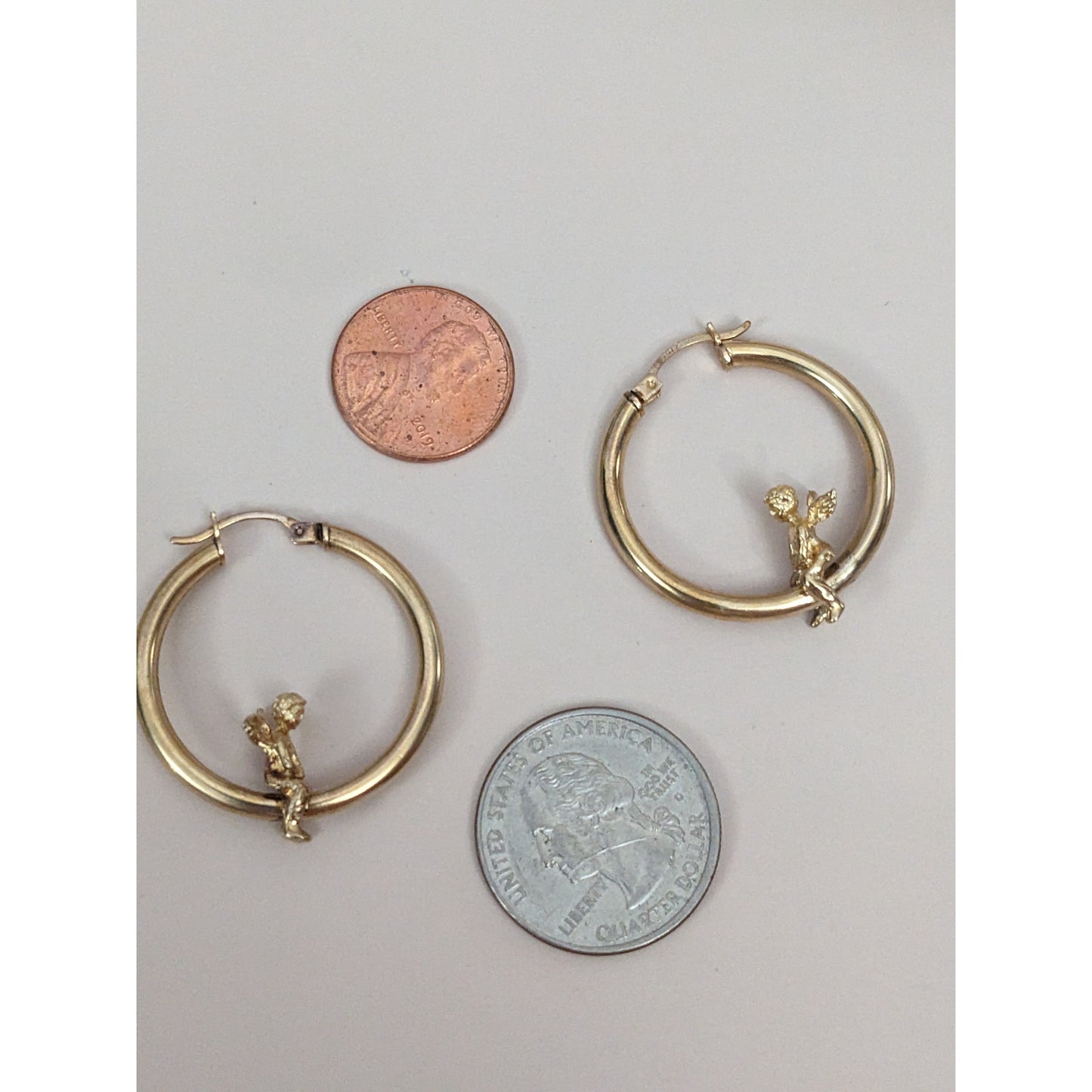 Vintage 10k Gold Cherub Angel Hoop Earrings