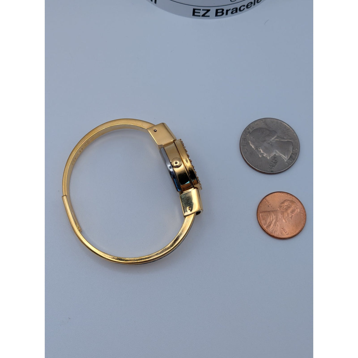 Vintage Andre Mouche Gold Tone Peekaboo Watch Blue Enamel White Flowers & Stones