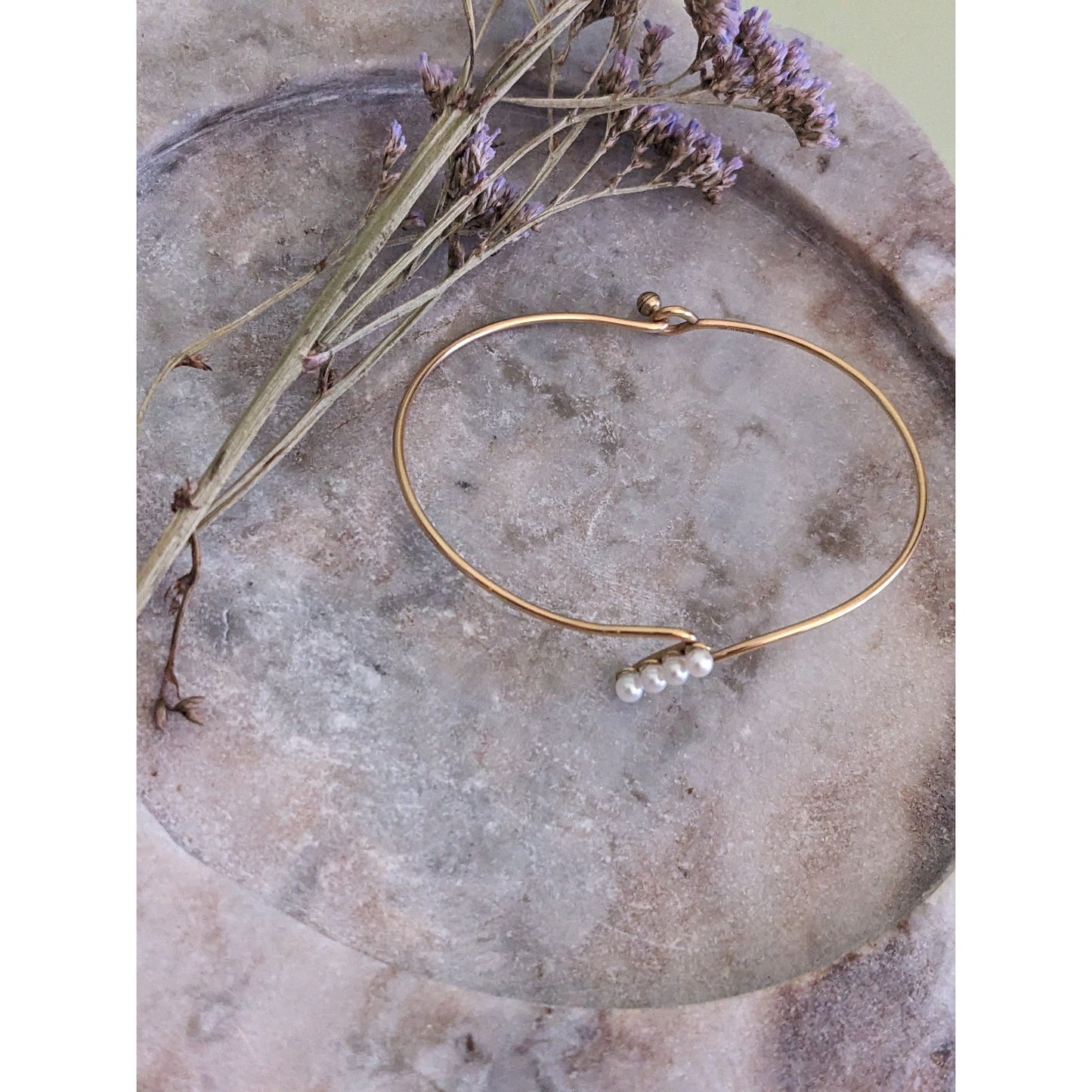 Vintage Unmarked 14k Yellow Gold Bangle Bracelet with Faux Pearls