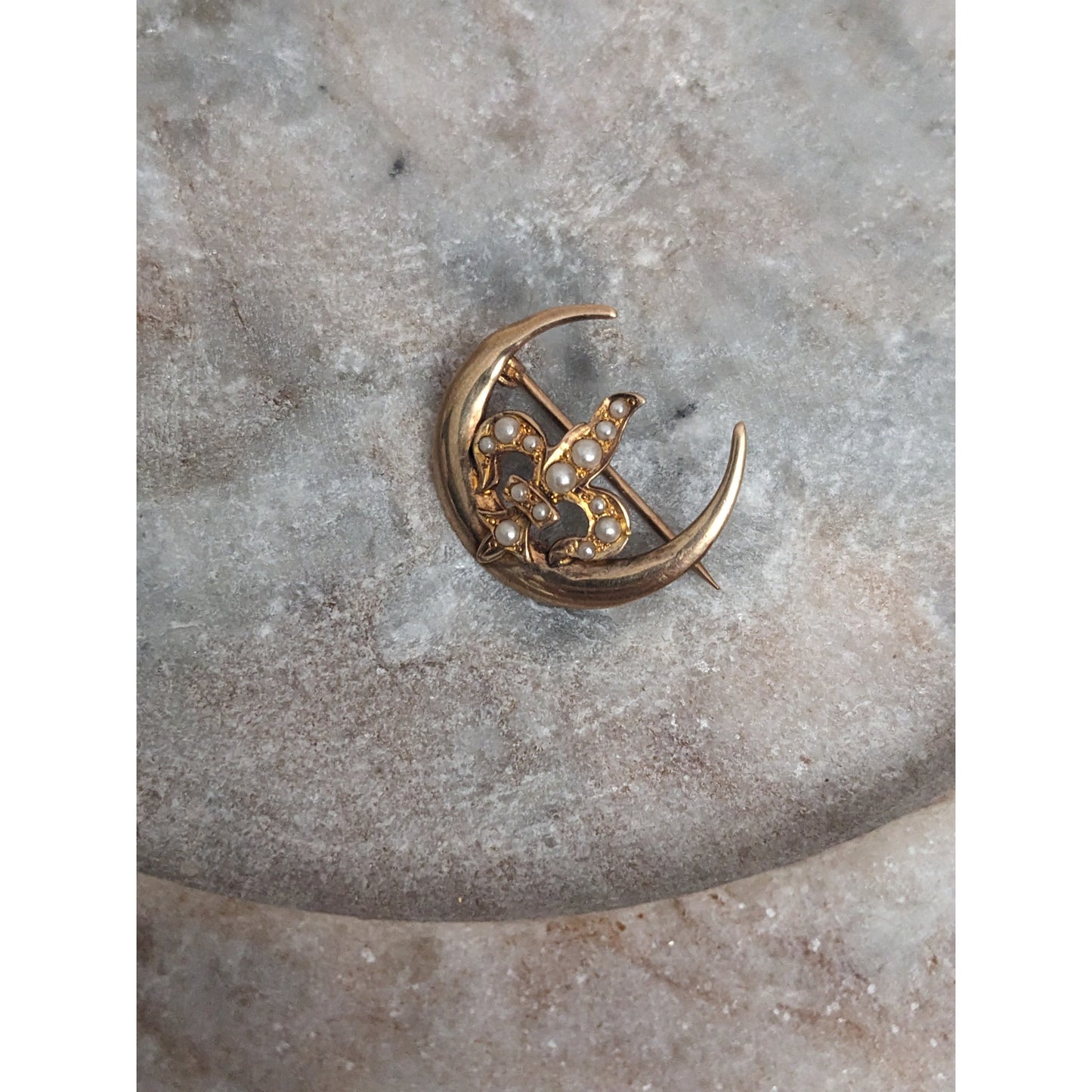 Vintage 14k Yellow Gold Fleur de Lis Seed Pearl on Crescent Moon Brooch