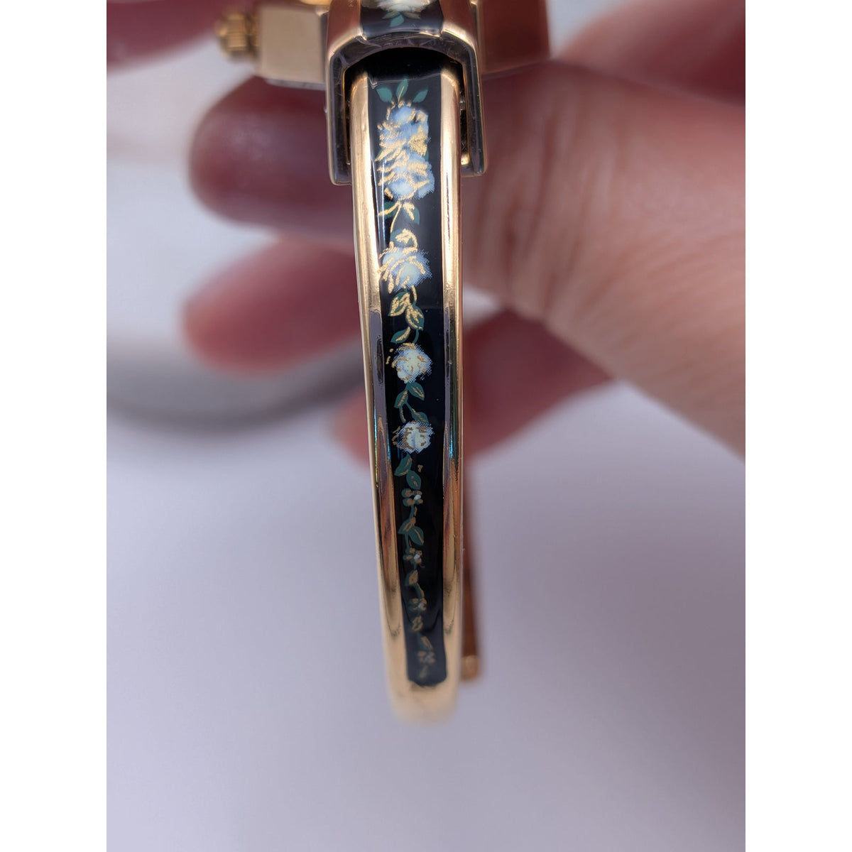 Preowned Andre Mouche 2000s Gold Tone Peekaboo Watch Black Enamel White Flowers