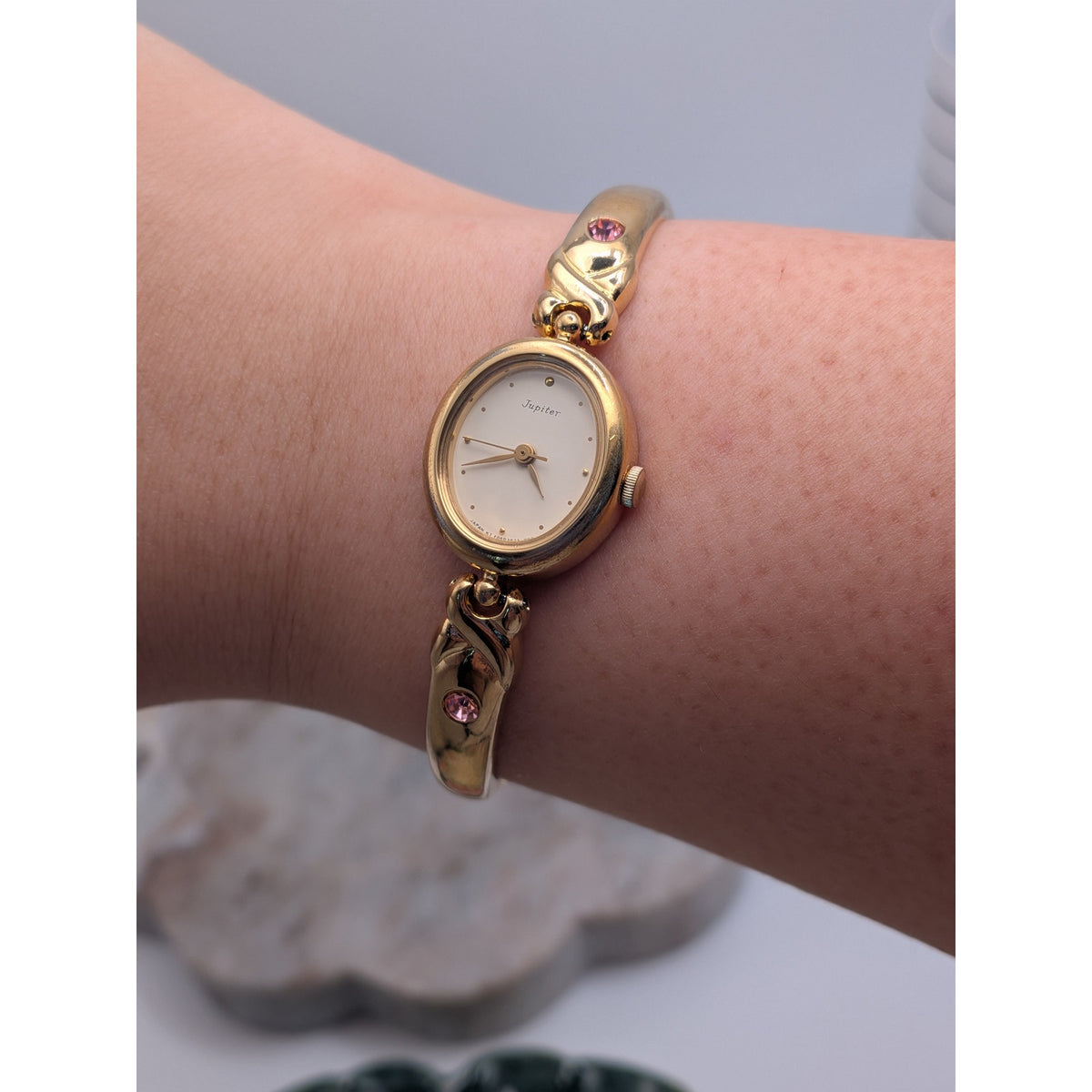 Vintage Orient Jupiter Quartz Gold Tone Watch with Pink Stones and Heart Links