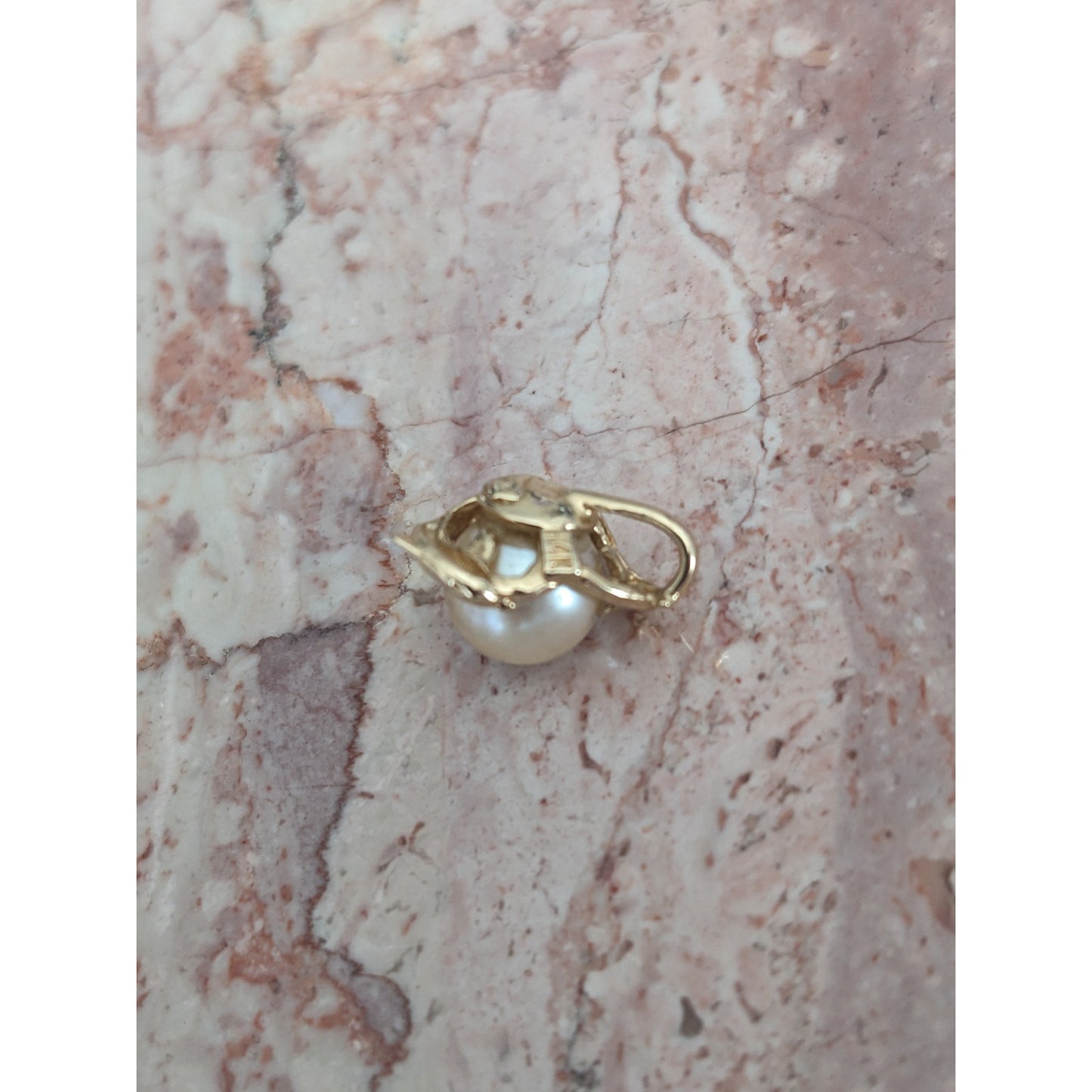 Vintage 14k Yellow Gold Wyland Cultured Pearl and Trio Dolphin Pendant