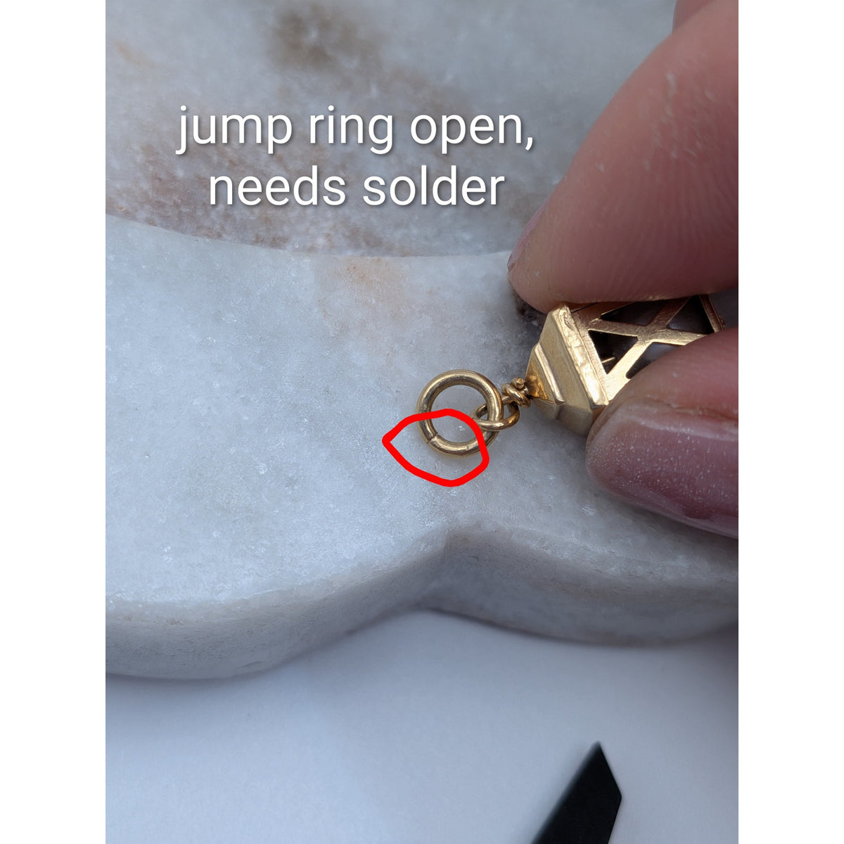 Vintage Unmarked 18k Solid Gold Lantern Holding Pearl Charm w/ Jump Ring (open)
