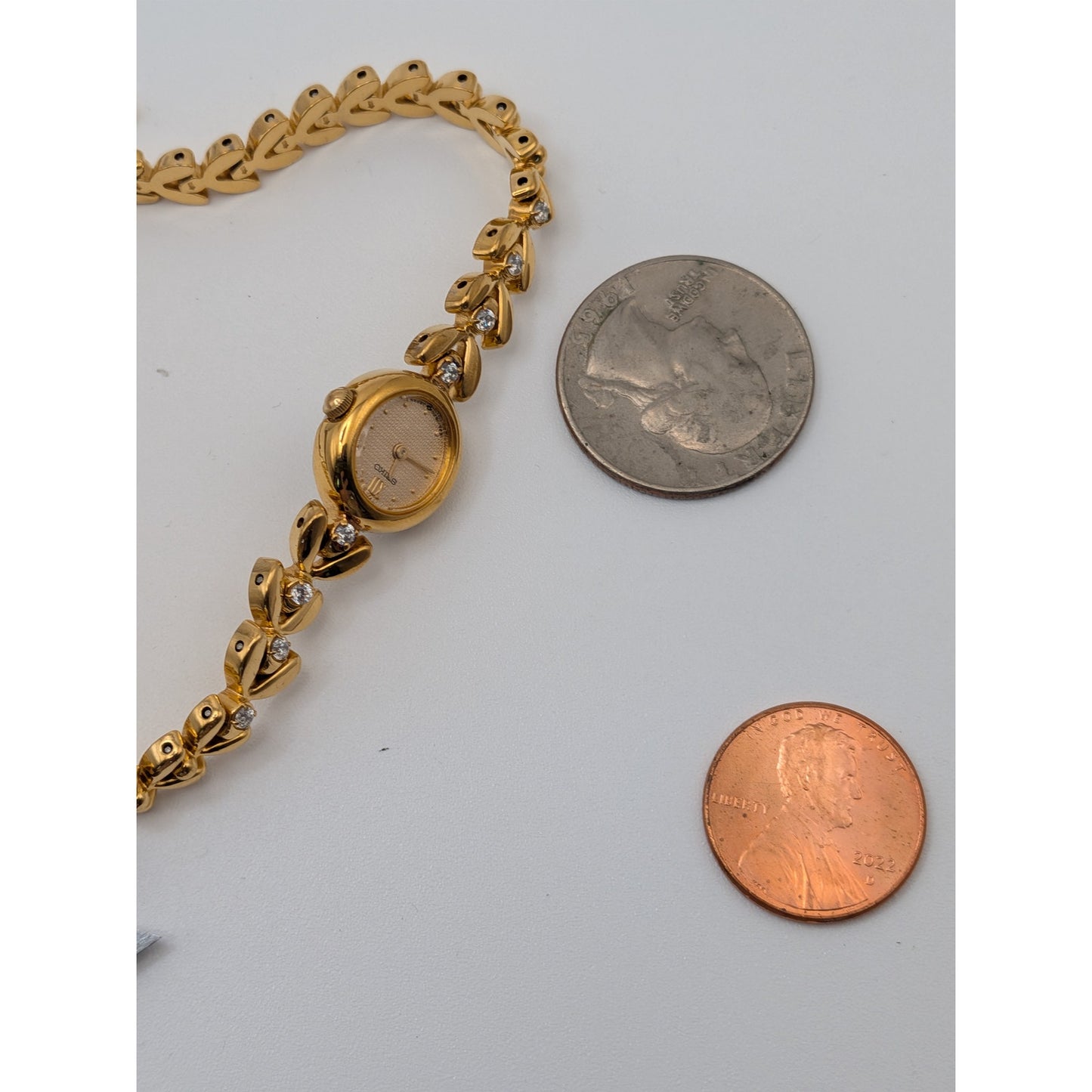 Vintage Seiko Gold Tone Quartz Watch Dainty Dial and White Stones