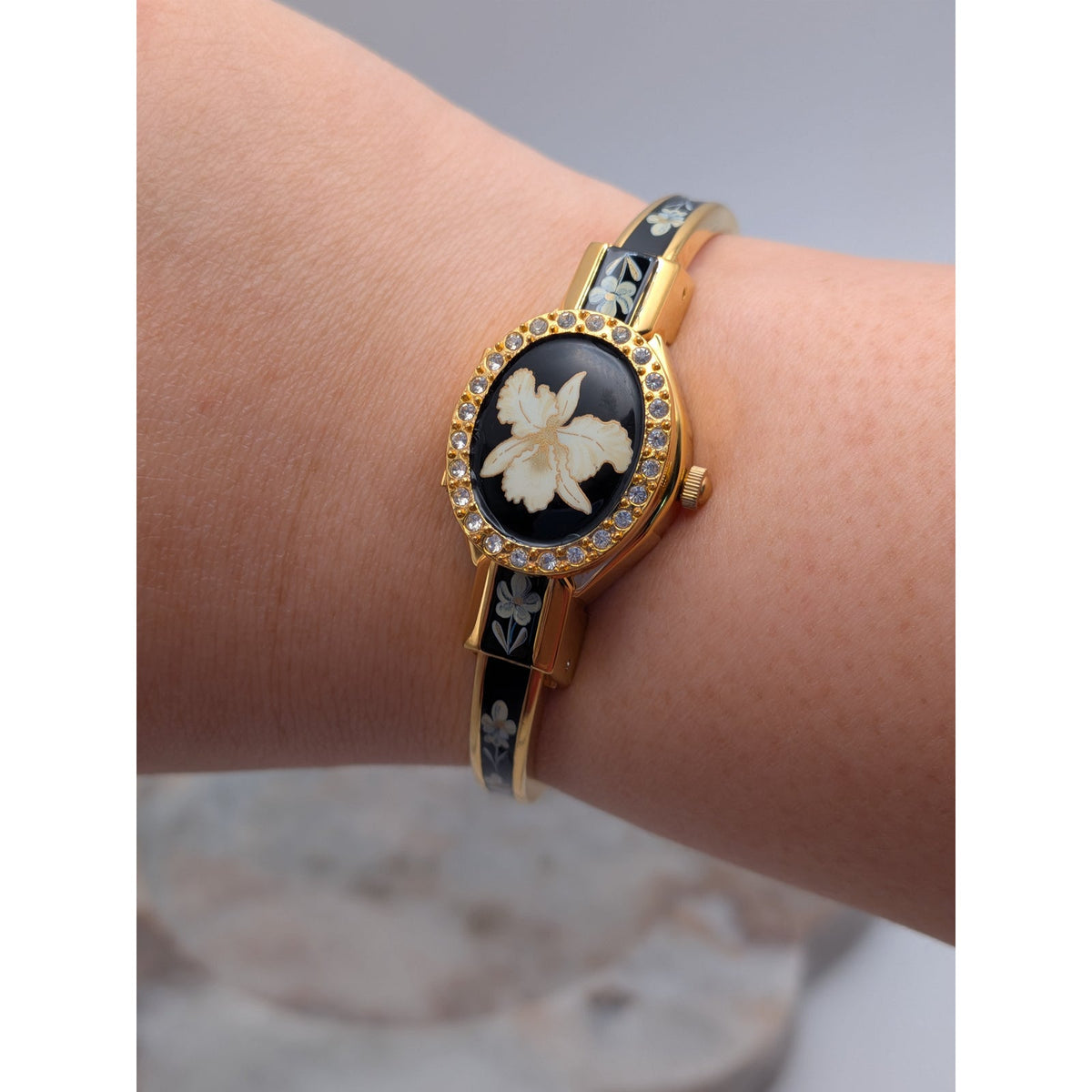 Vintage Andre Mouche Gold Tone Peekaboo Watch Black Enamel White Flower & Stones