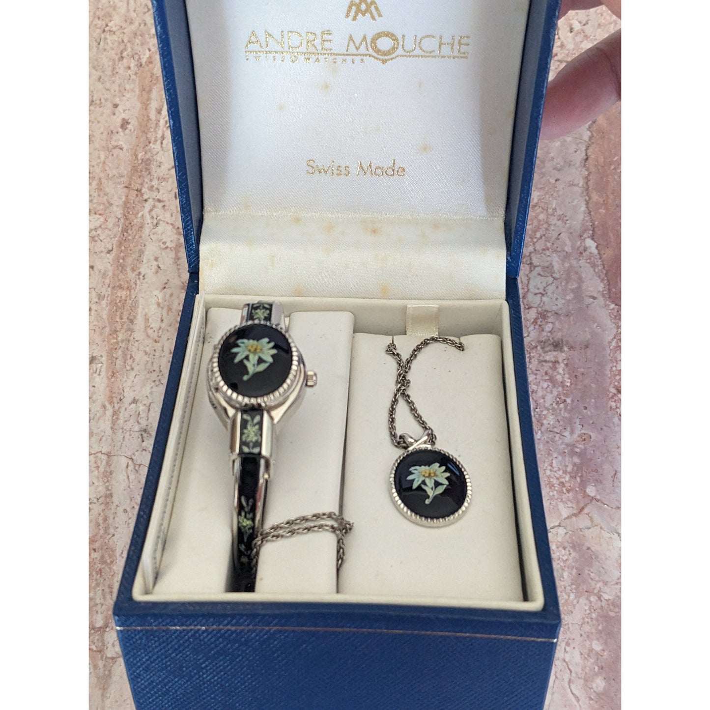 Vintage Andre Mouche