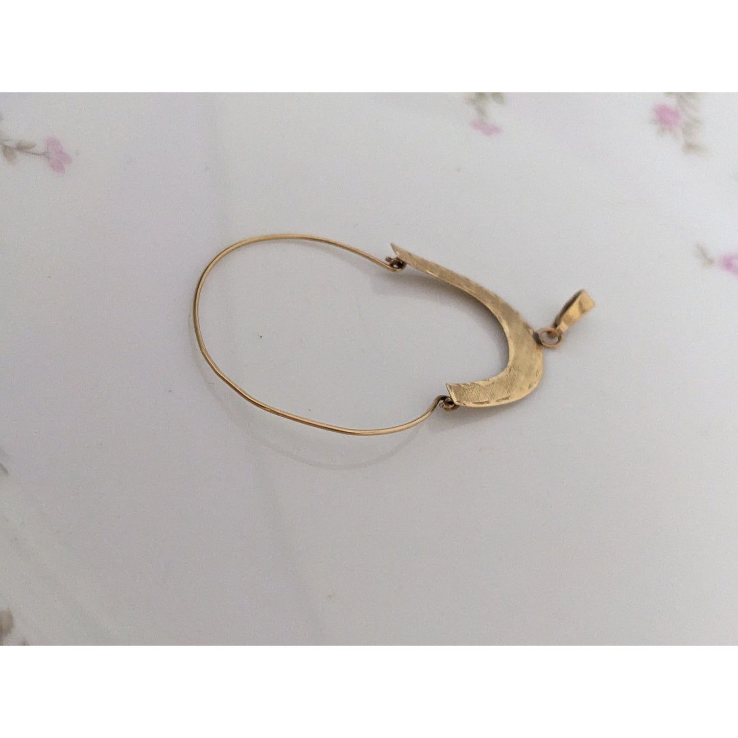 Vintage 14k Yellow Gold House Shoe Charm Holder Pendant