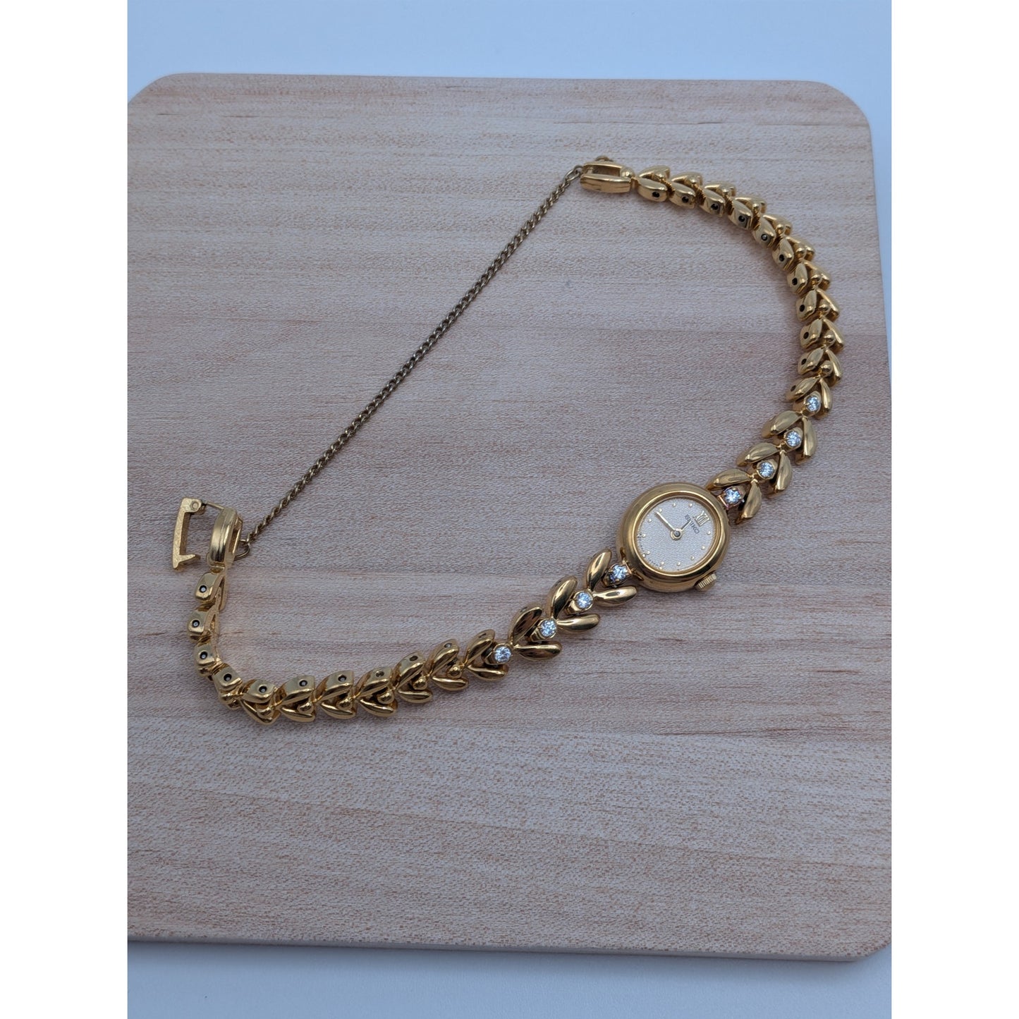 Vintage Seiko Gold Tone Quartz Watch Dainty Dial and White Stones