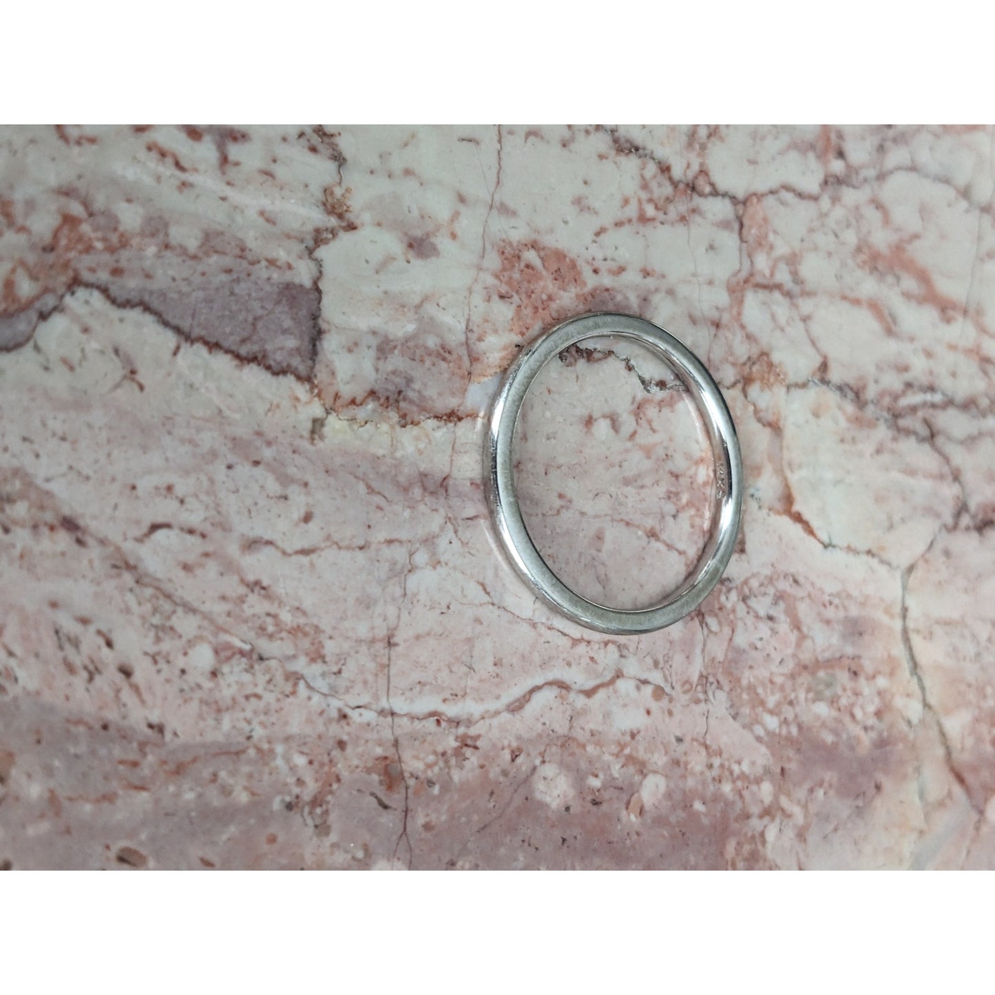 Estate 14k White Gold Simple Thin 2mm Wedding Band Rang Size 9.25