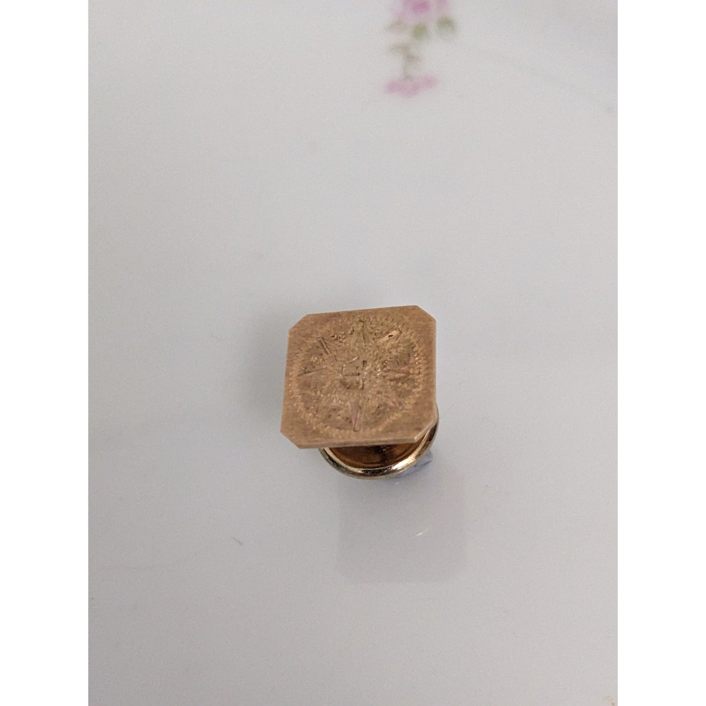 Vintage 14k Yellow Gold Mexico Aztec Mayan Sun God Etched Pin