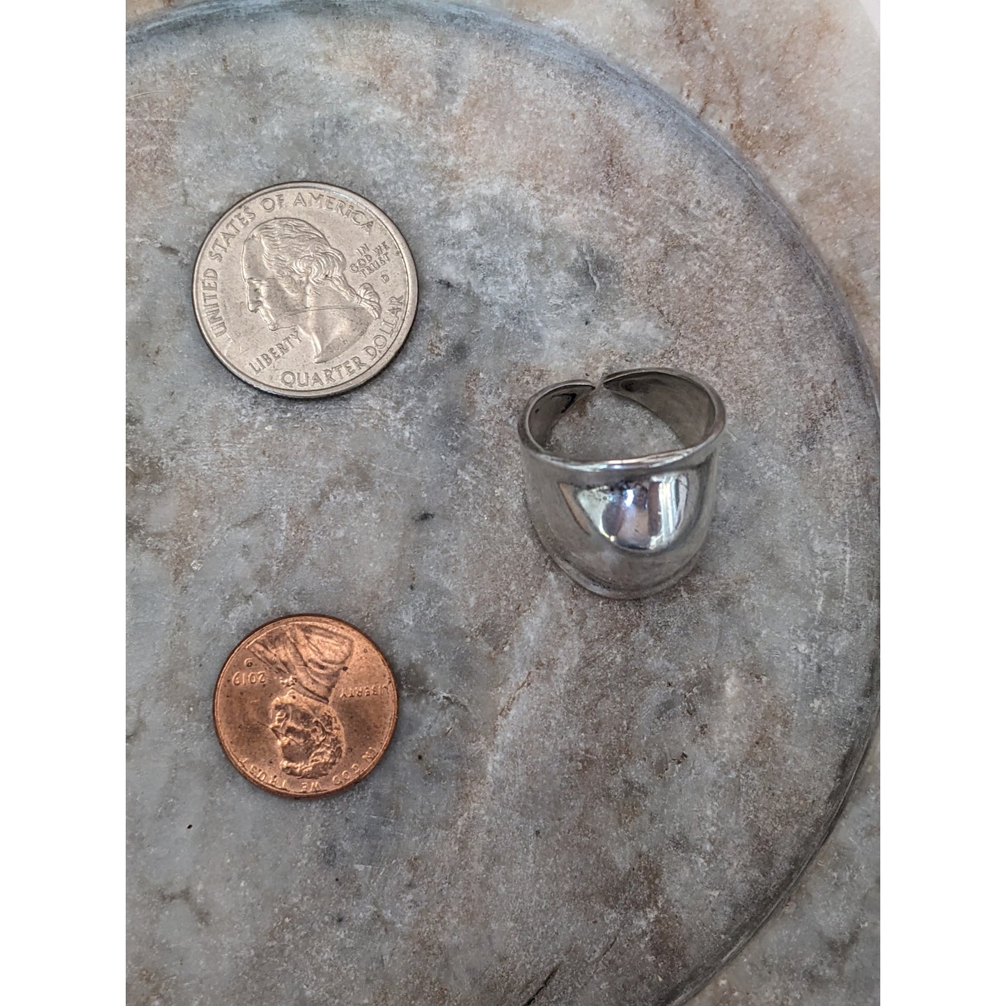 Vintage Sterling Silver 925 Concave Thick Band Ring Size 7.25
