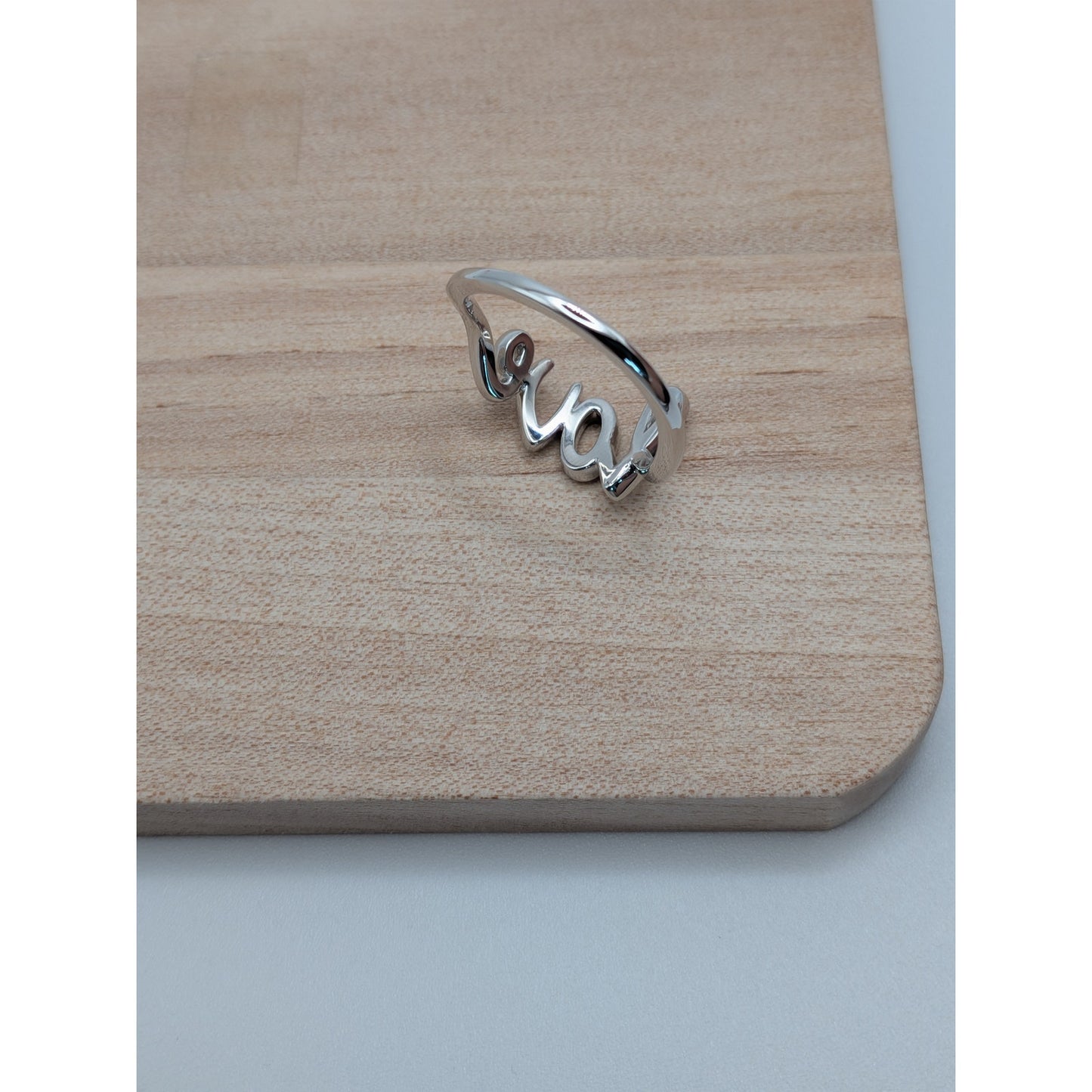 Estate 14k White Gold "Love" Cursive Script Ring Size 7
