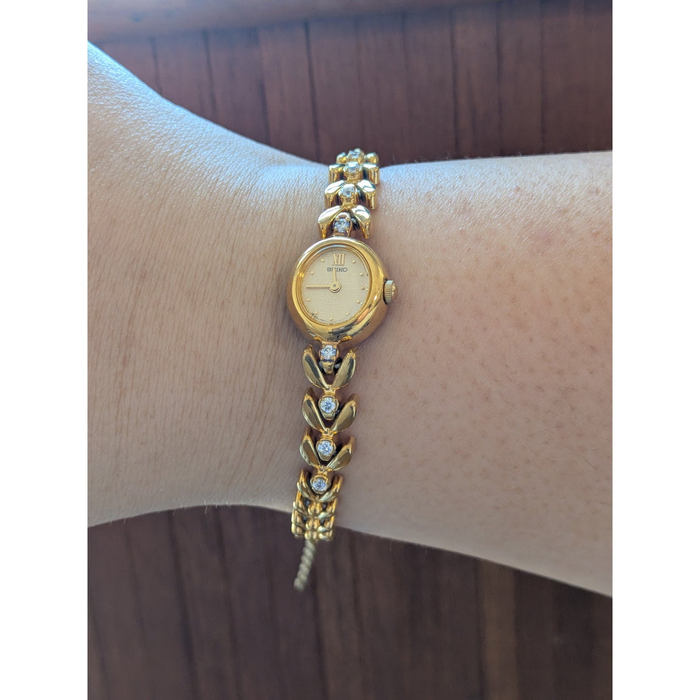 Vintage Seiko Gold Tone Quartz Watch Dainty Dial and White Stones