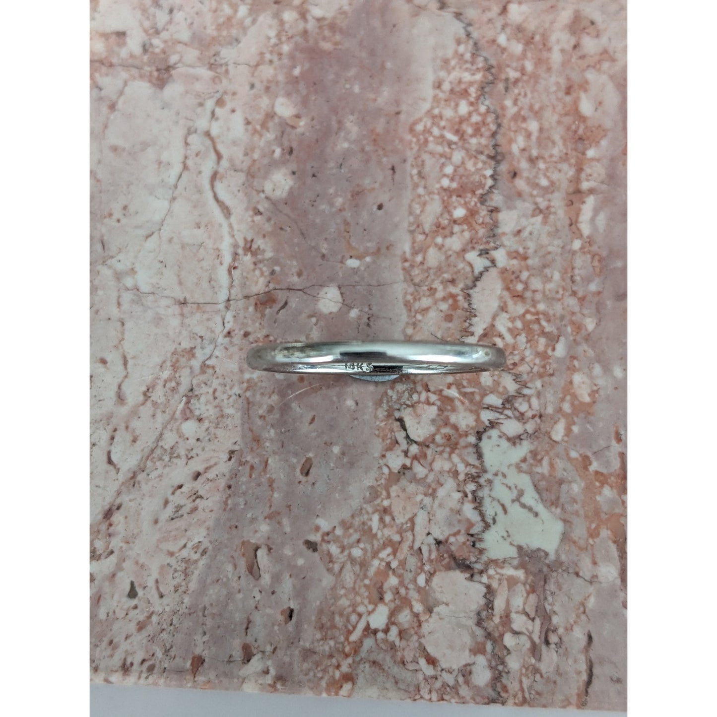 Estate 14k White Gold Simple Thin 2mm Wedding Band Rang Size 9.25