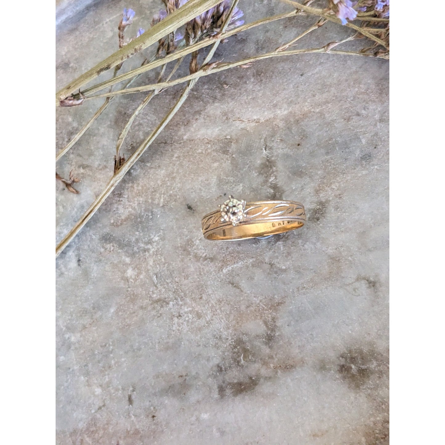 Vintage 14k Yellow Gold Half Etch with Diamond Accent (Small) Ring Size 7.75