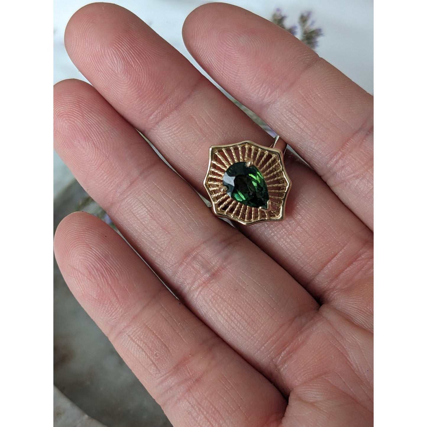 Vintage 14k Yellow Gold Green Tourmaline Ring Suze 7US