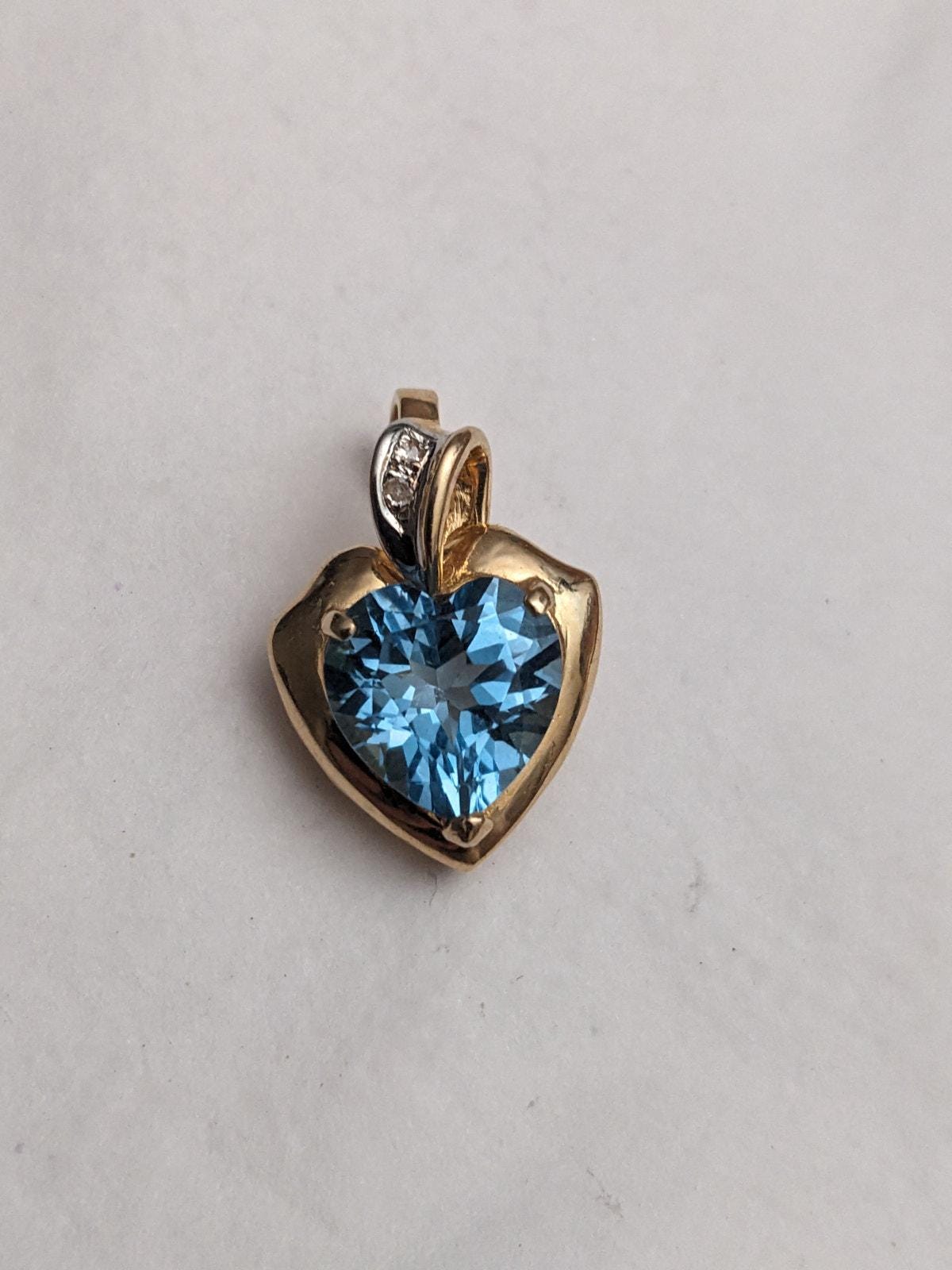 Vintage 14k Yellow Gold Pendant with Blue Topaz and Diamond Accent