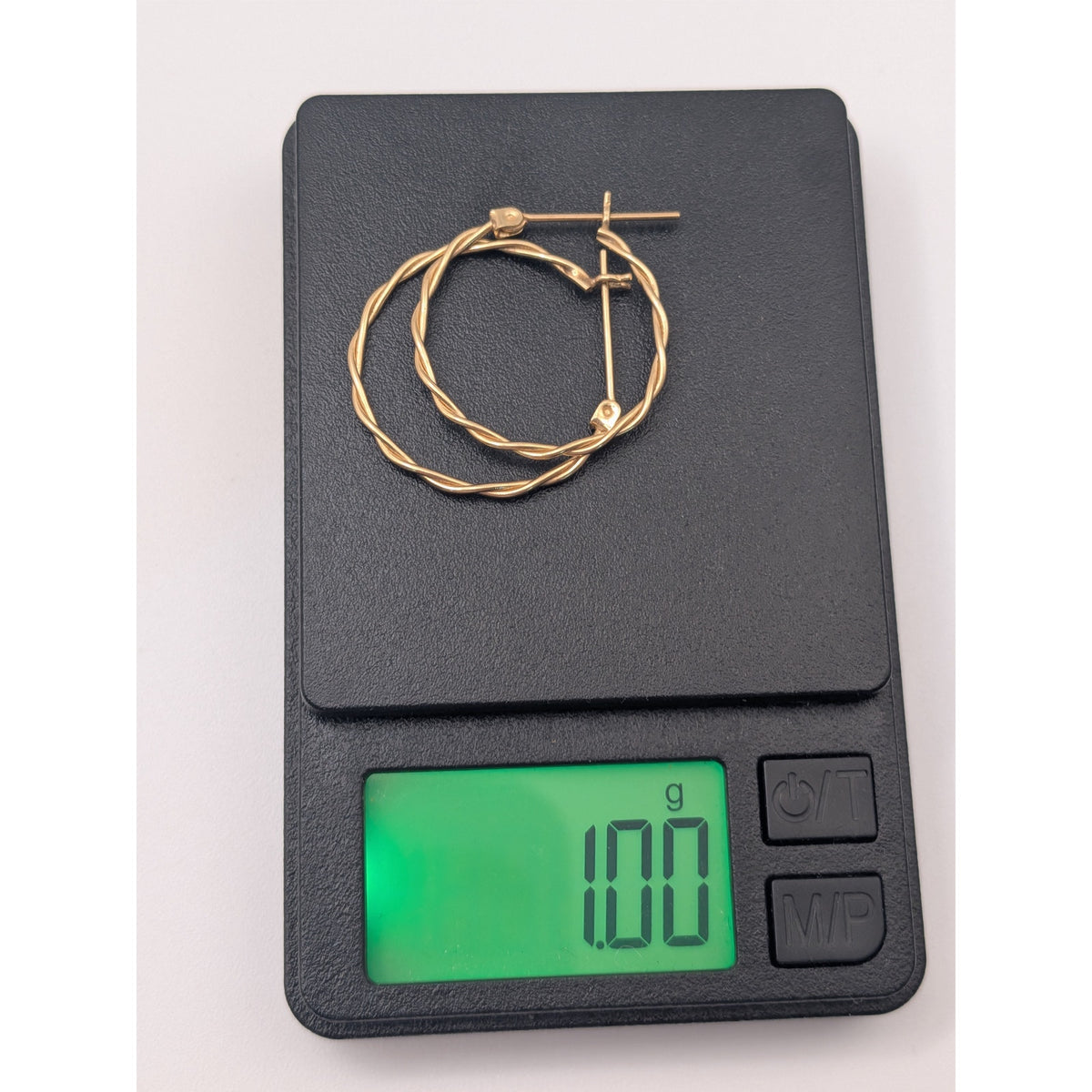 Vintage 14k Solid Yellow Gold Thin Twisted Wire Wrap Hoop Earrings